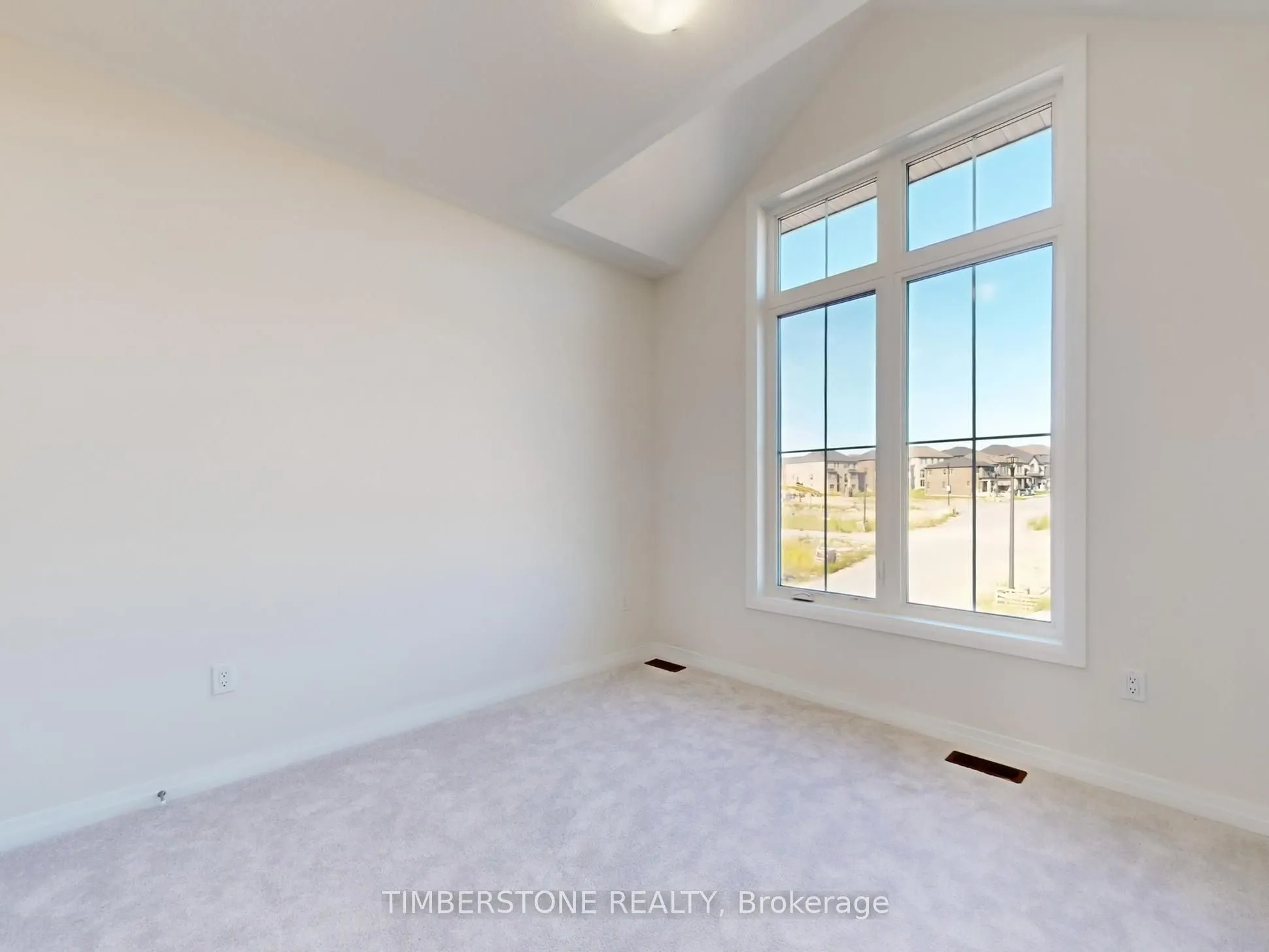 1103 Zircon Manor