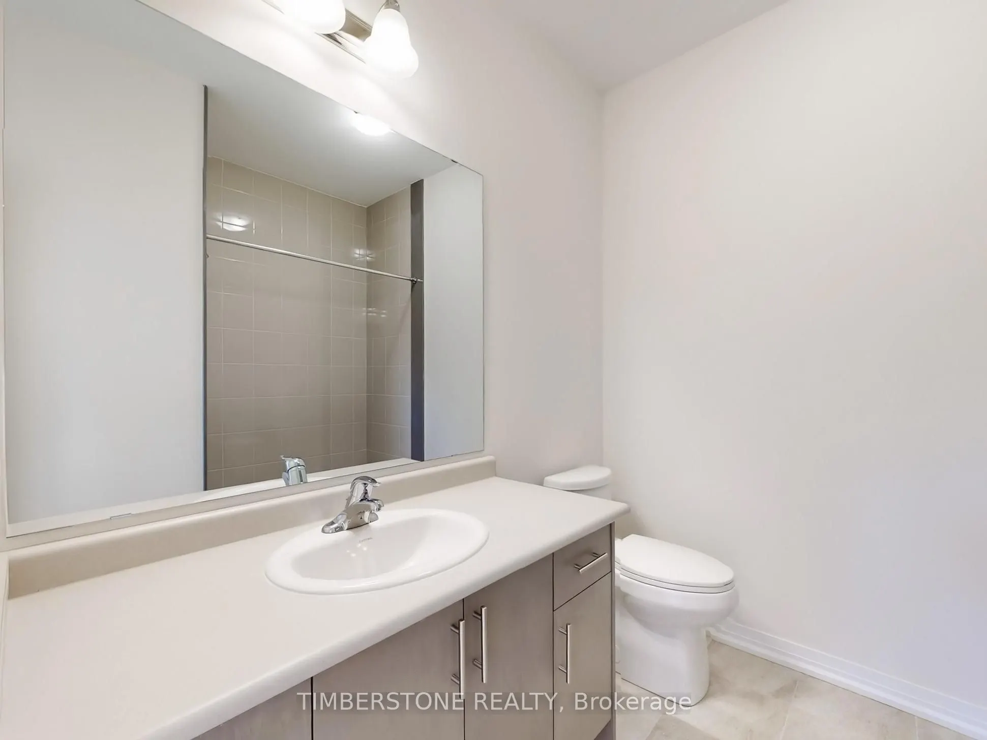 1103 Zircon Manor