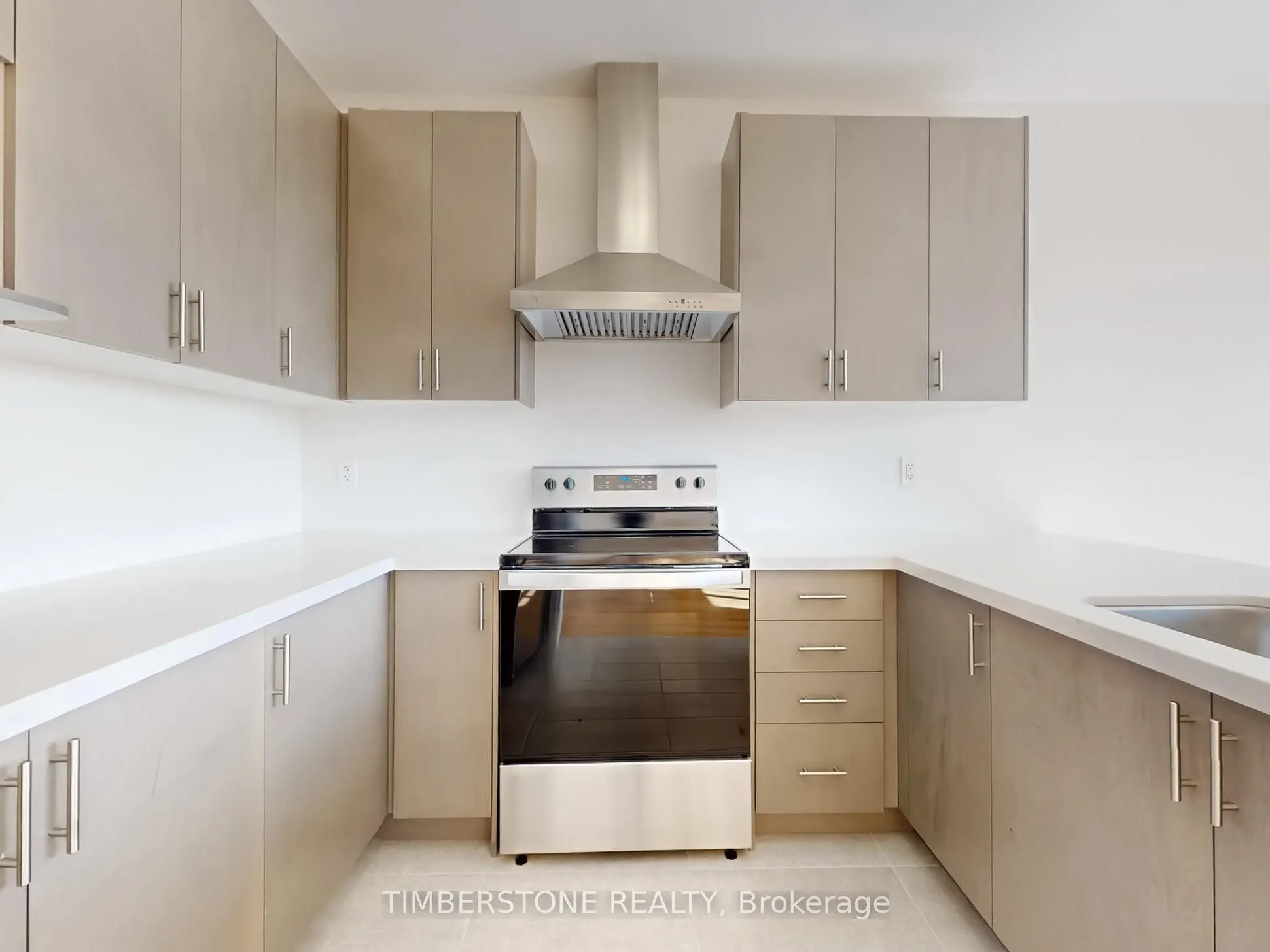 1103 Zircon Manor