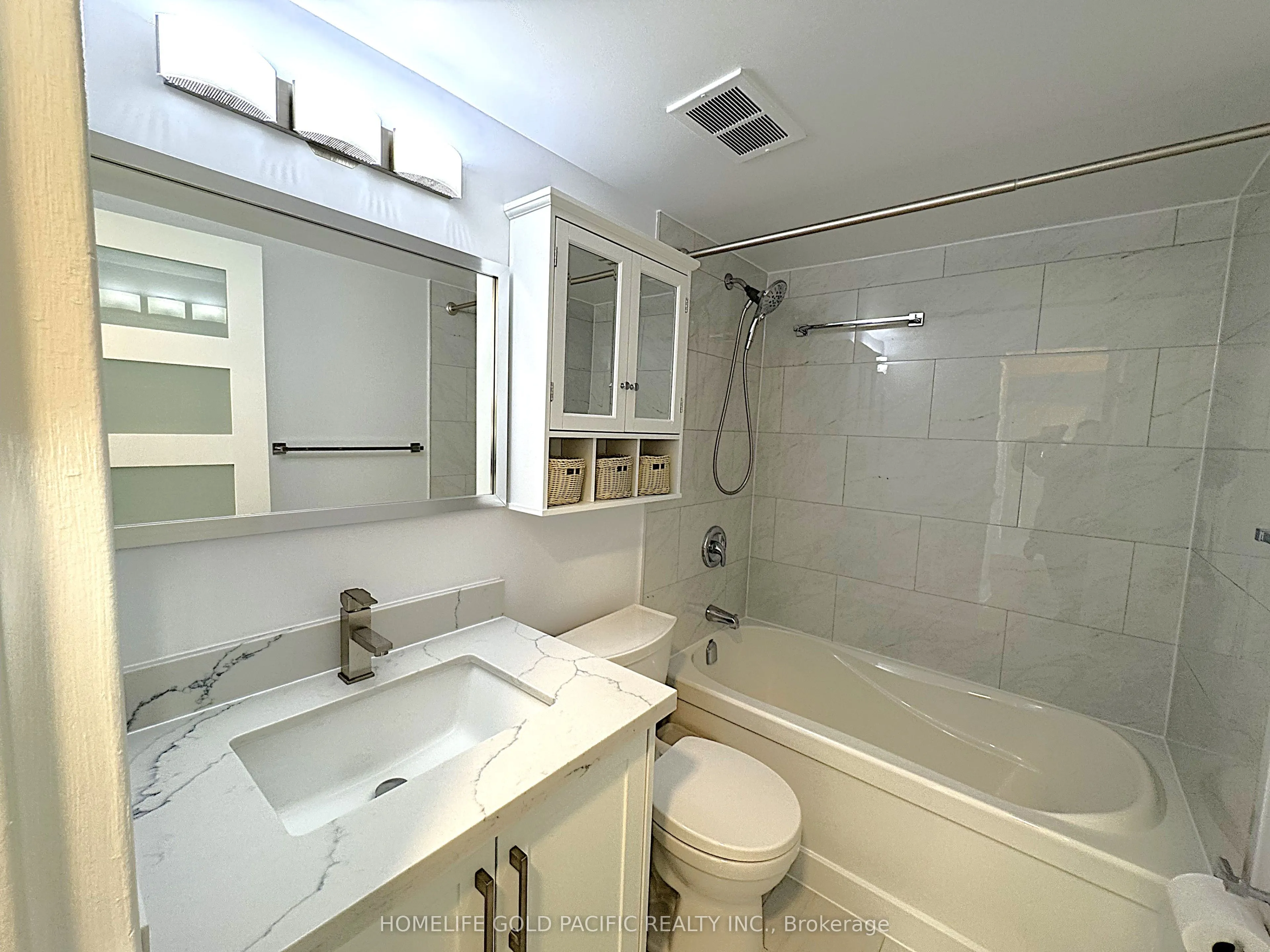 1 Massey Square, #1214