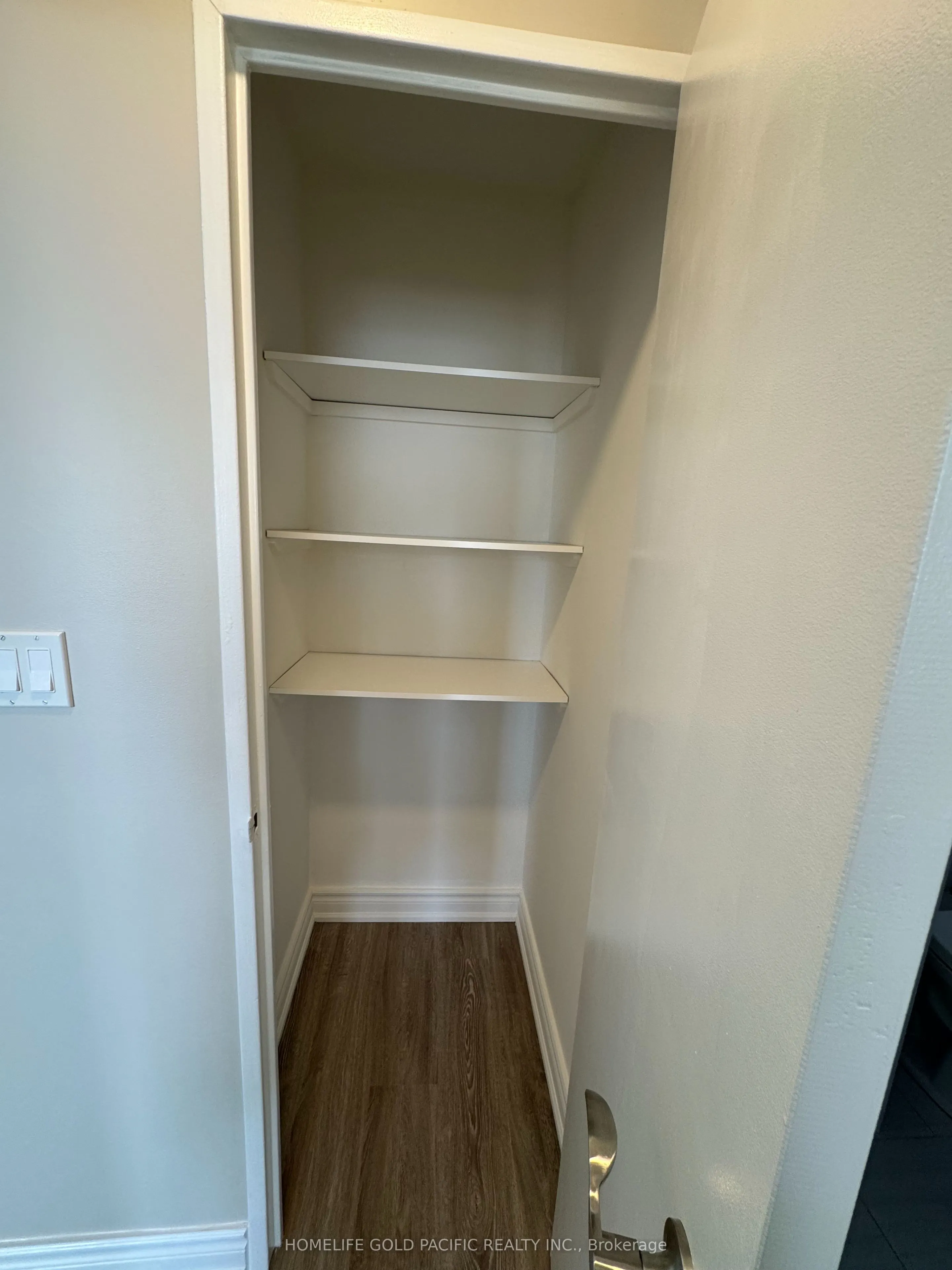 1 Massey Square, #1214