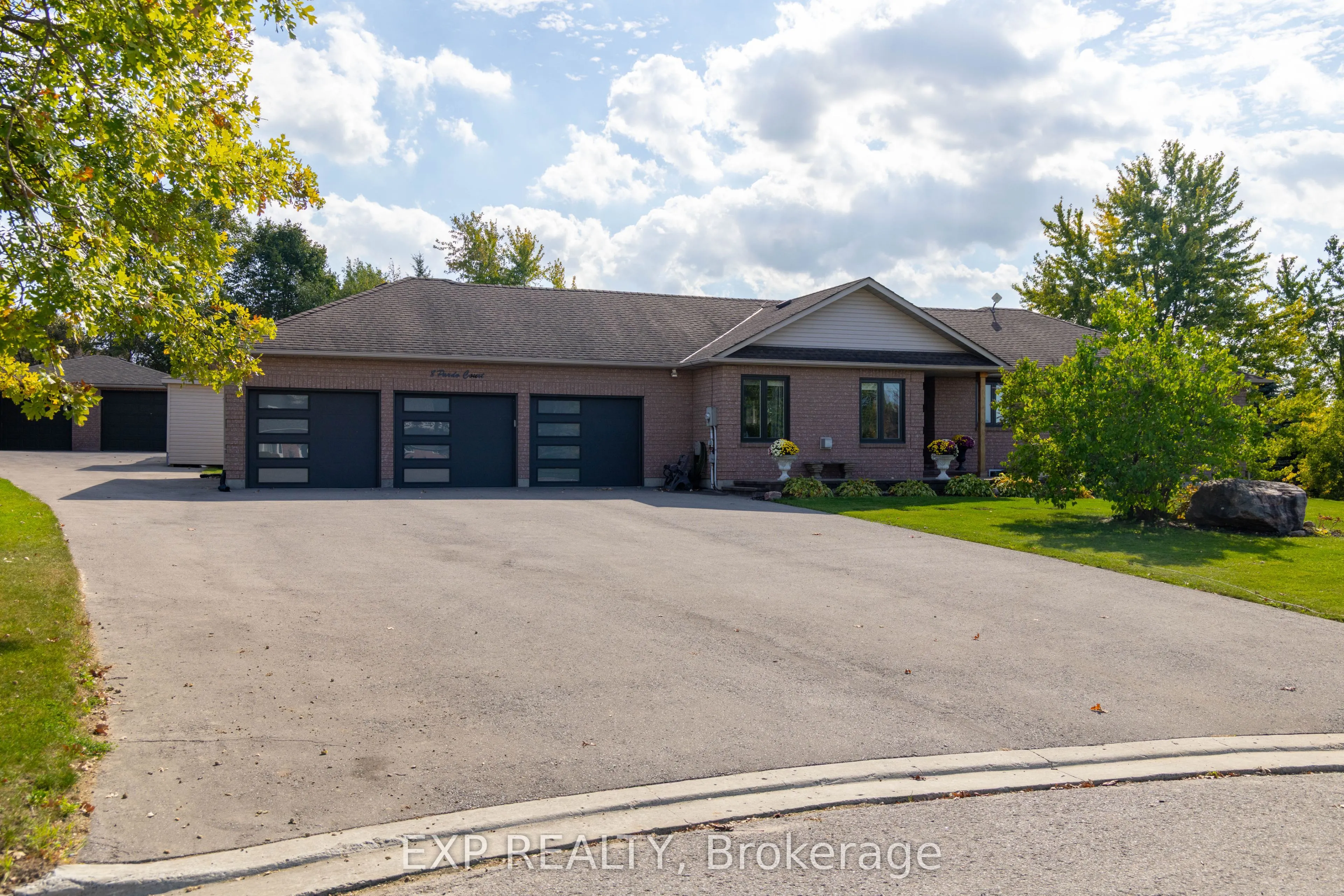 8 Pardo Court