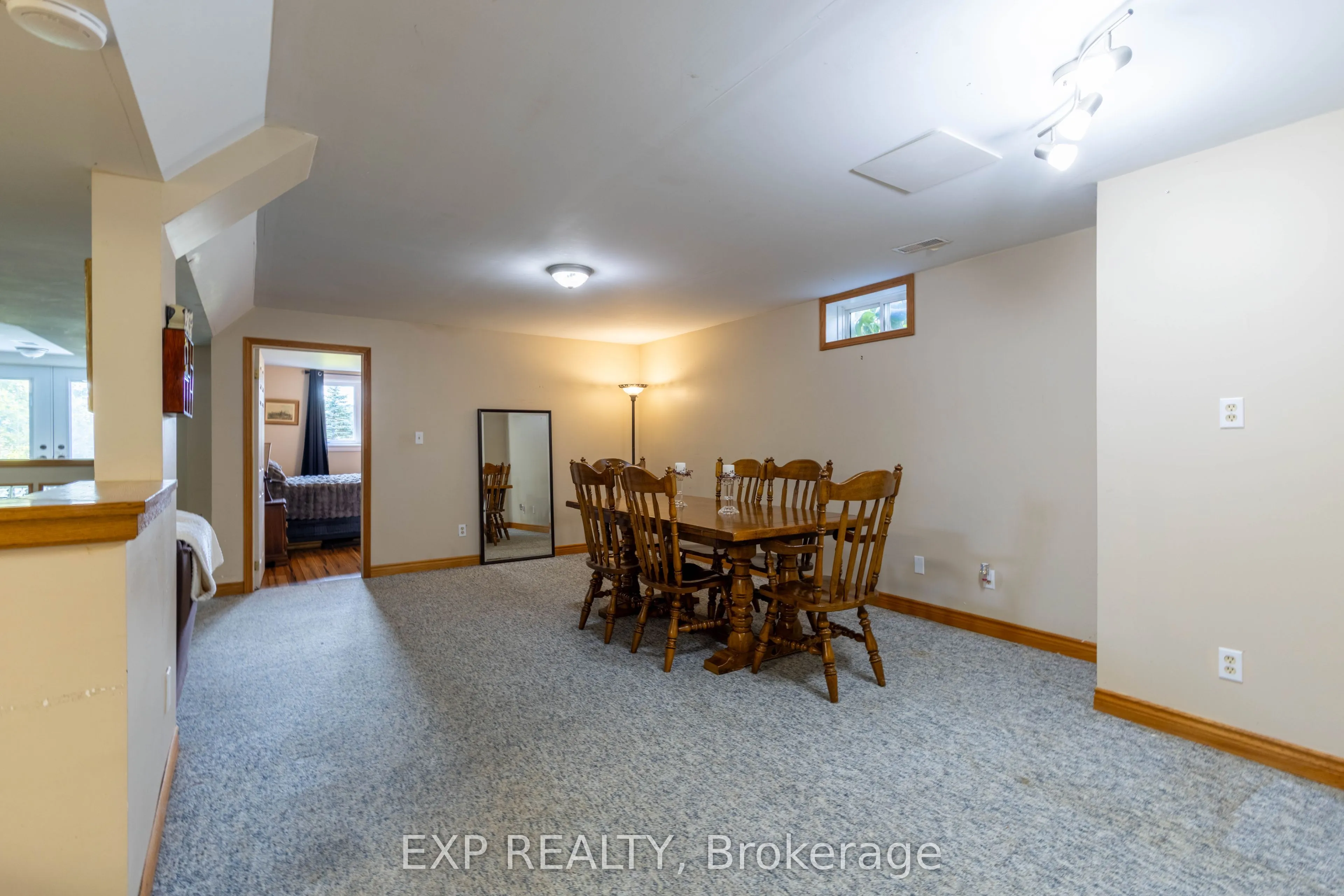 8 Pardo Court