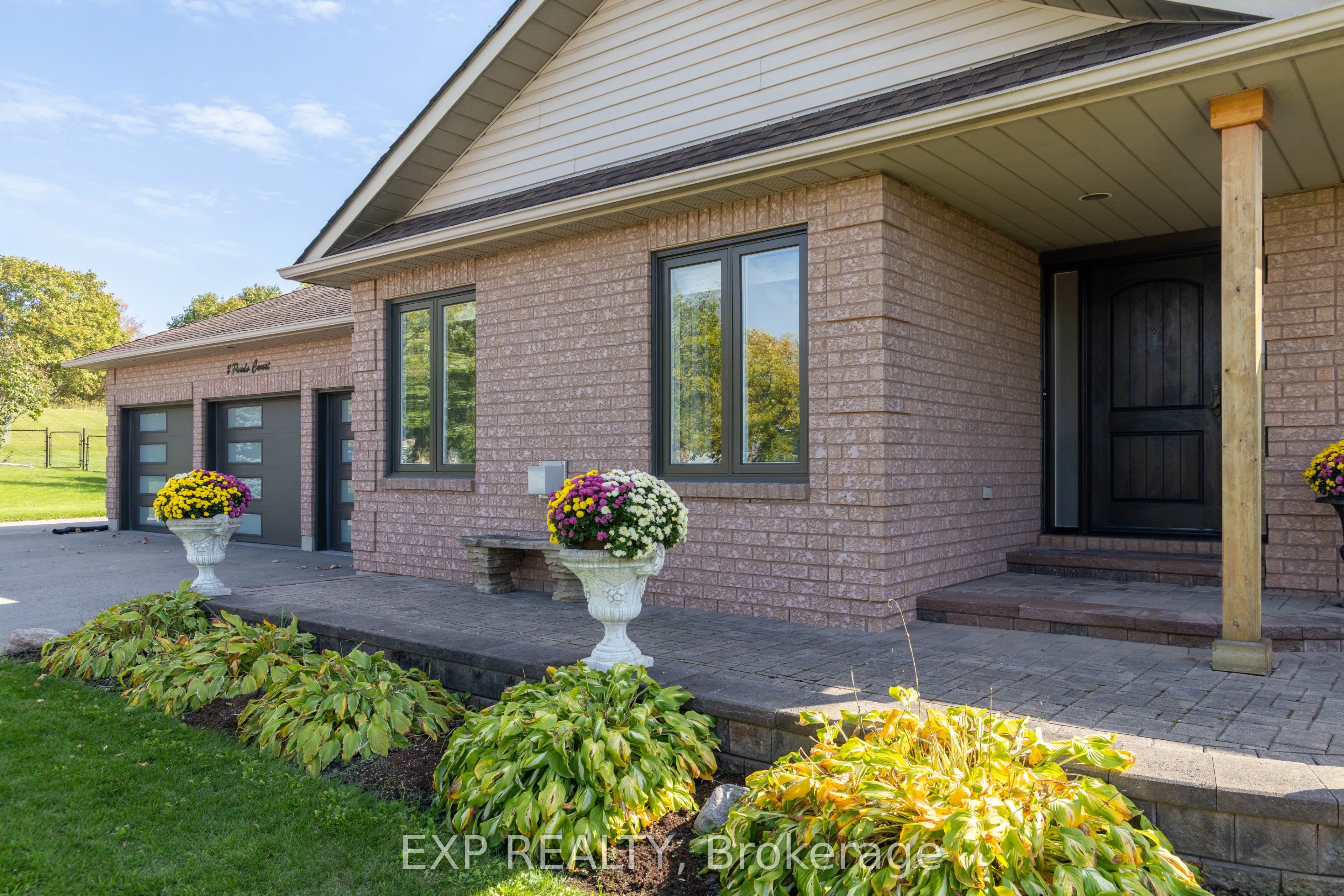 8 Pardo Court