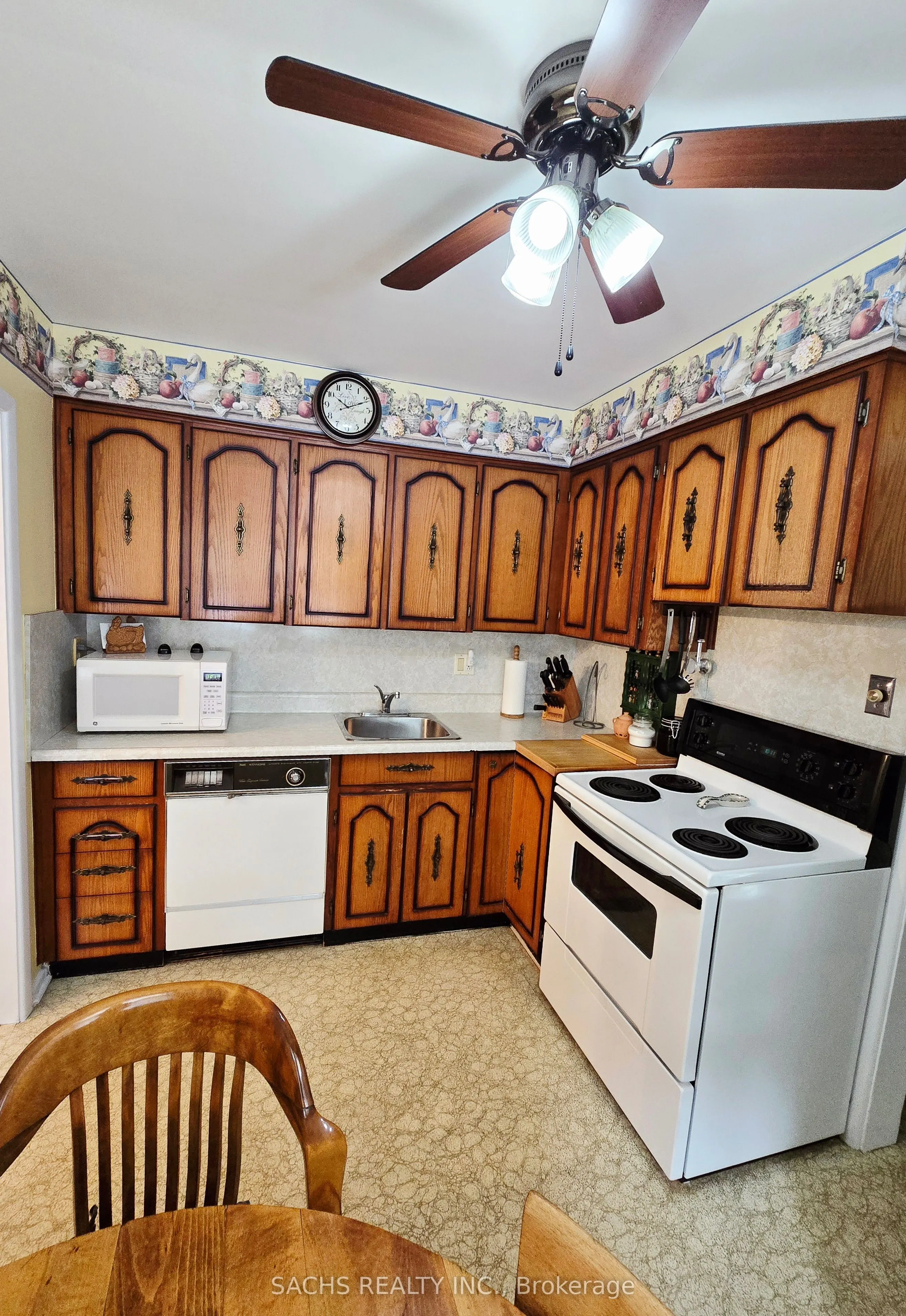 47 HEATHERINGTON Drive