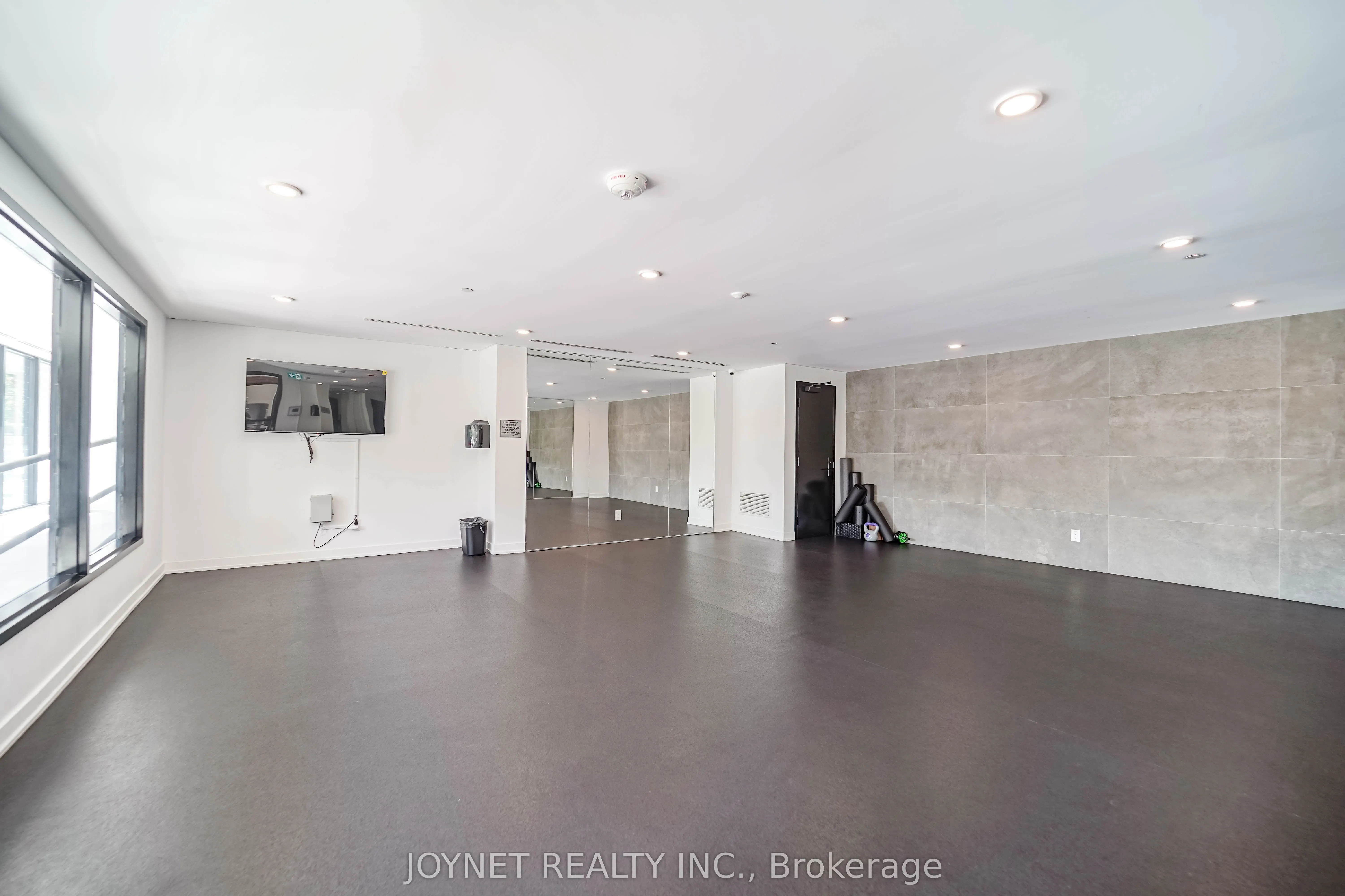 2799 Kingston Road, #714