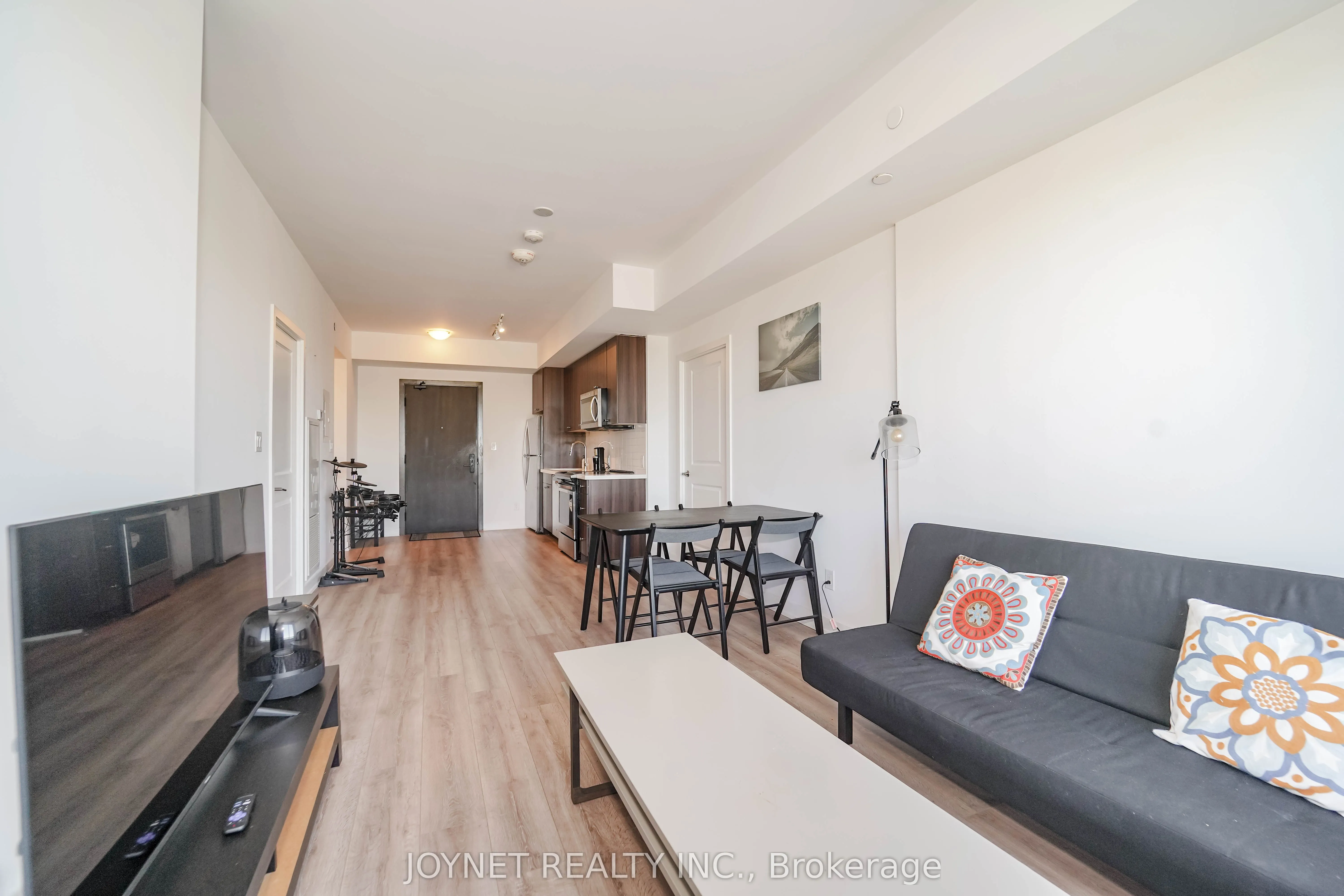 2799 Kingston Road, #714