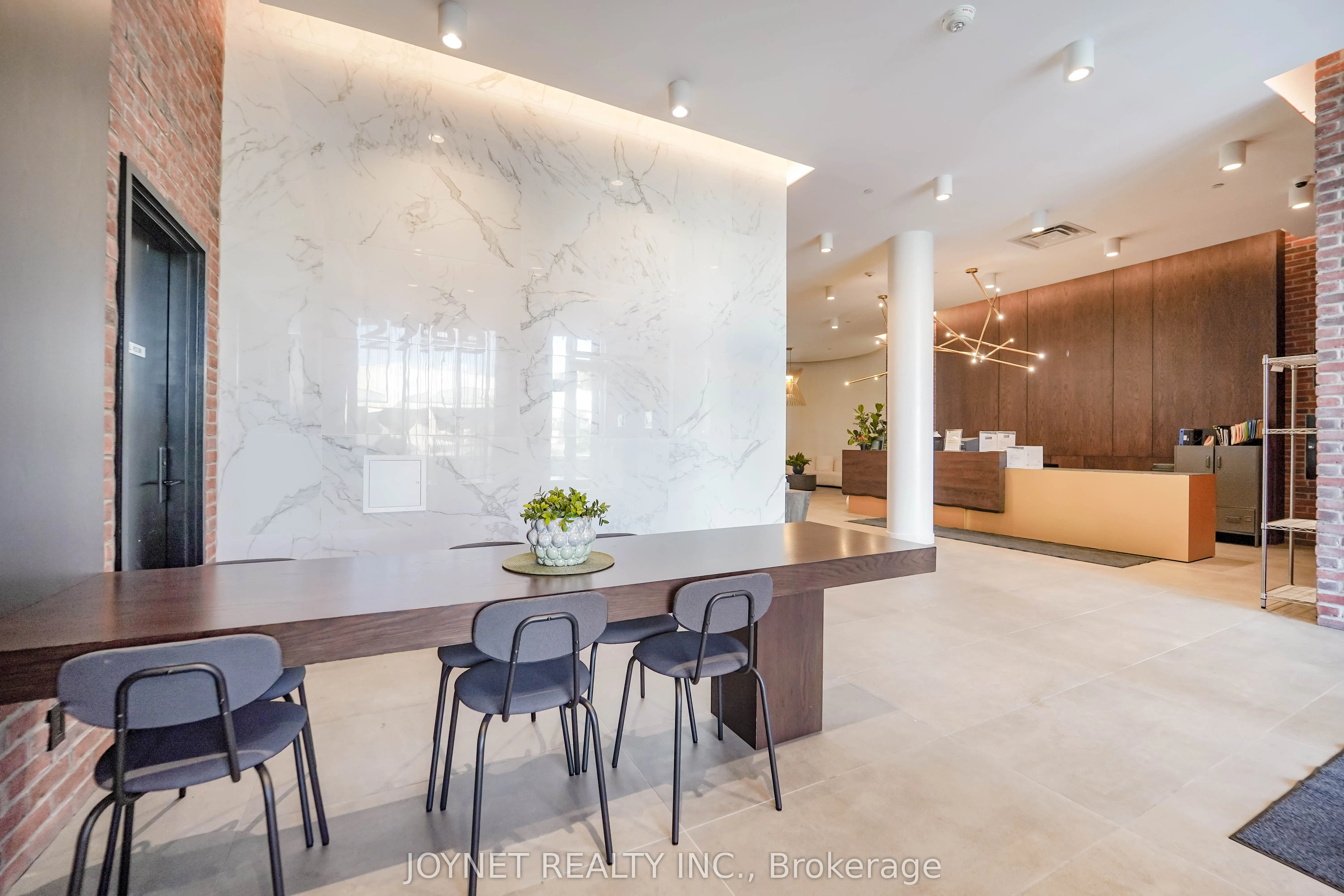 2799 Kingston Road, #714