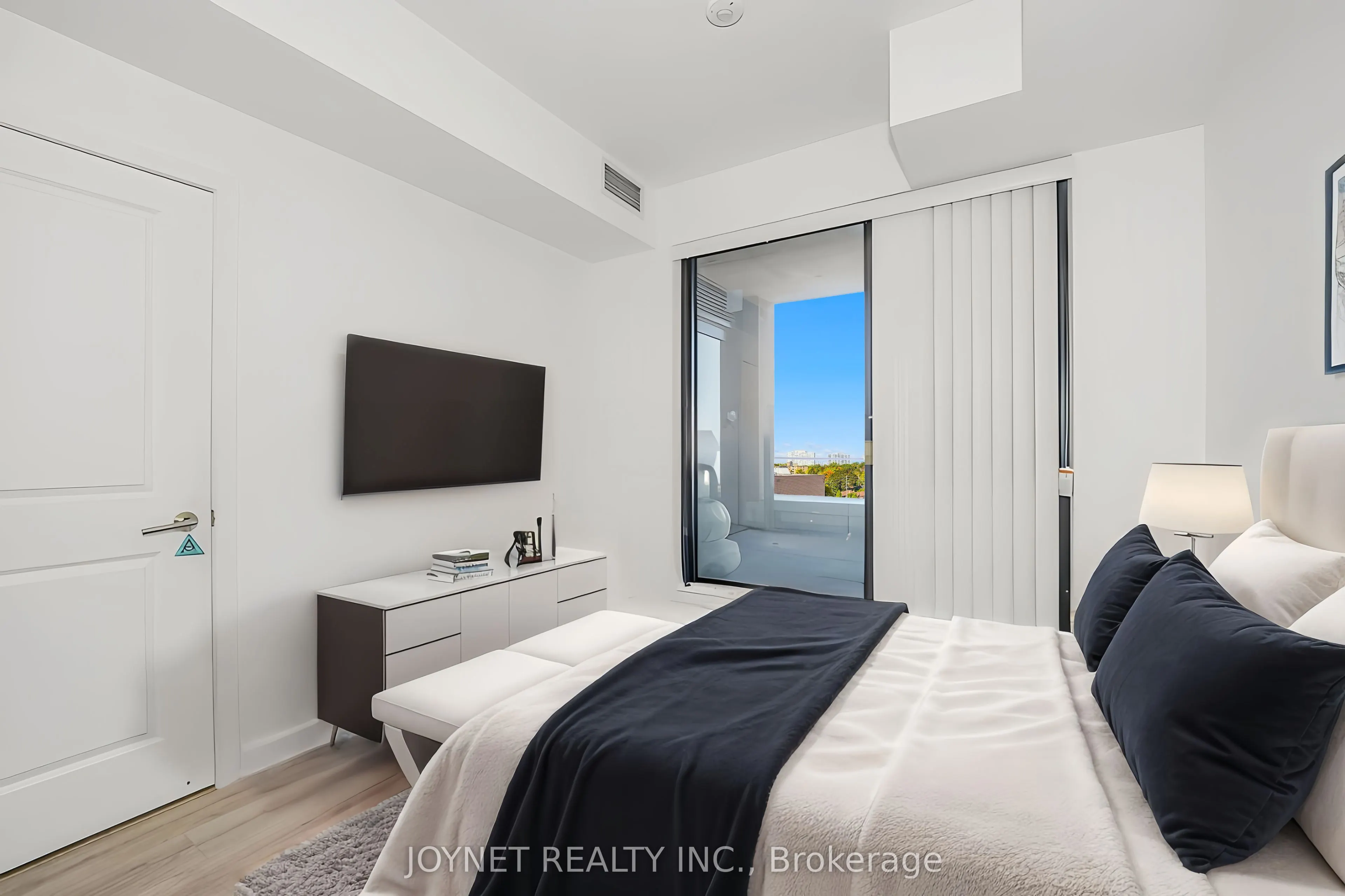 2799 Kingston Road, #714