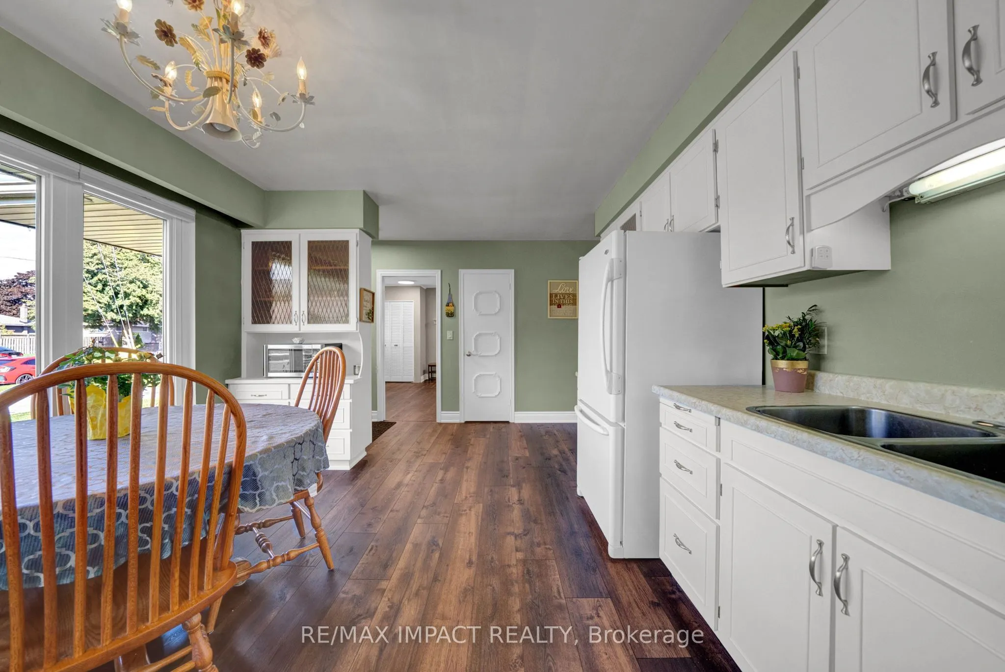 397 Brentwood Avenue
