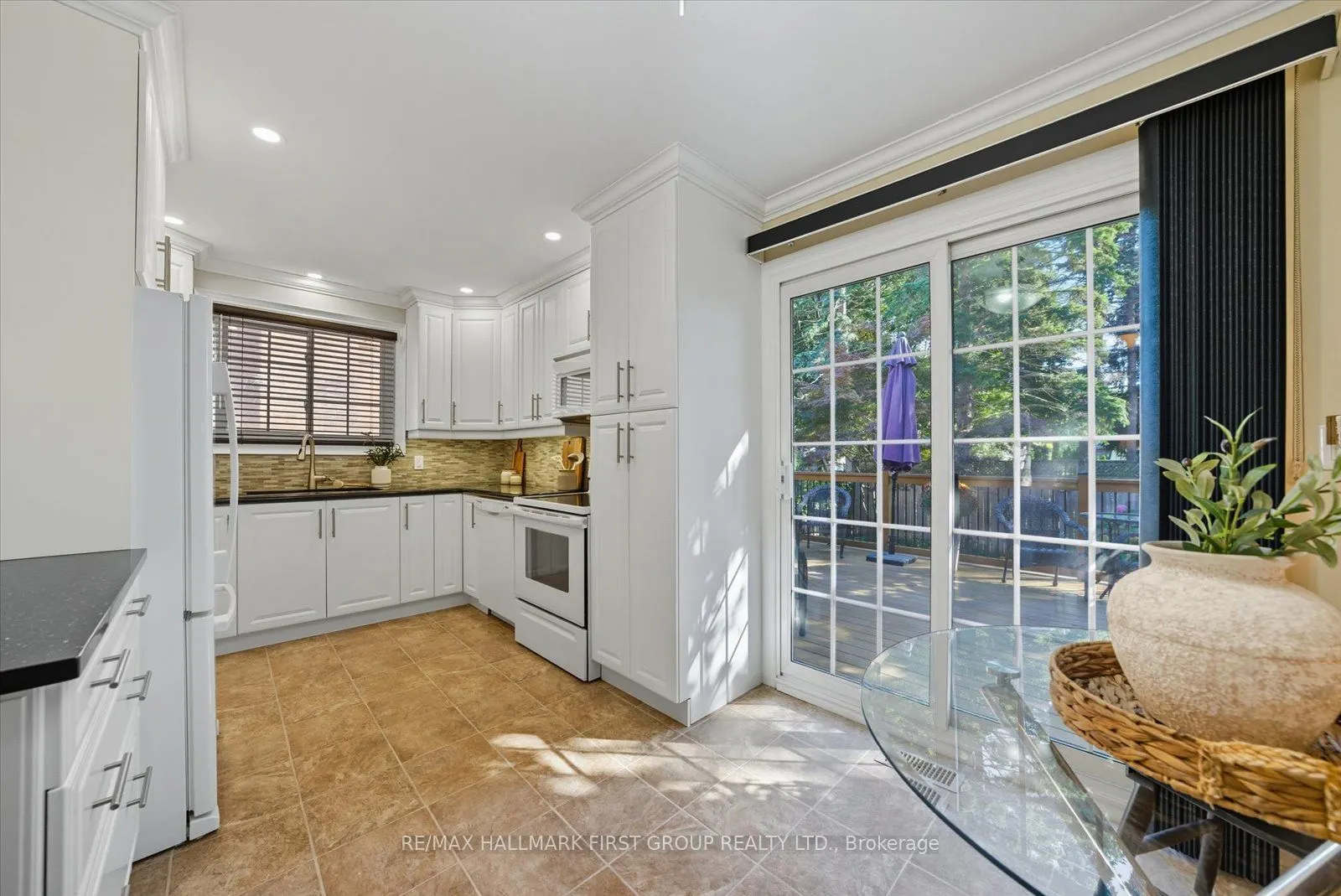 7 Spry Avenue