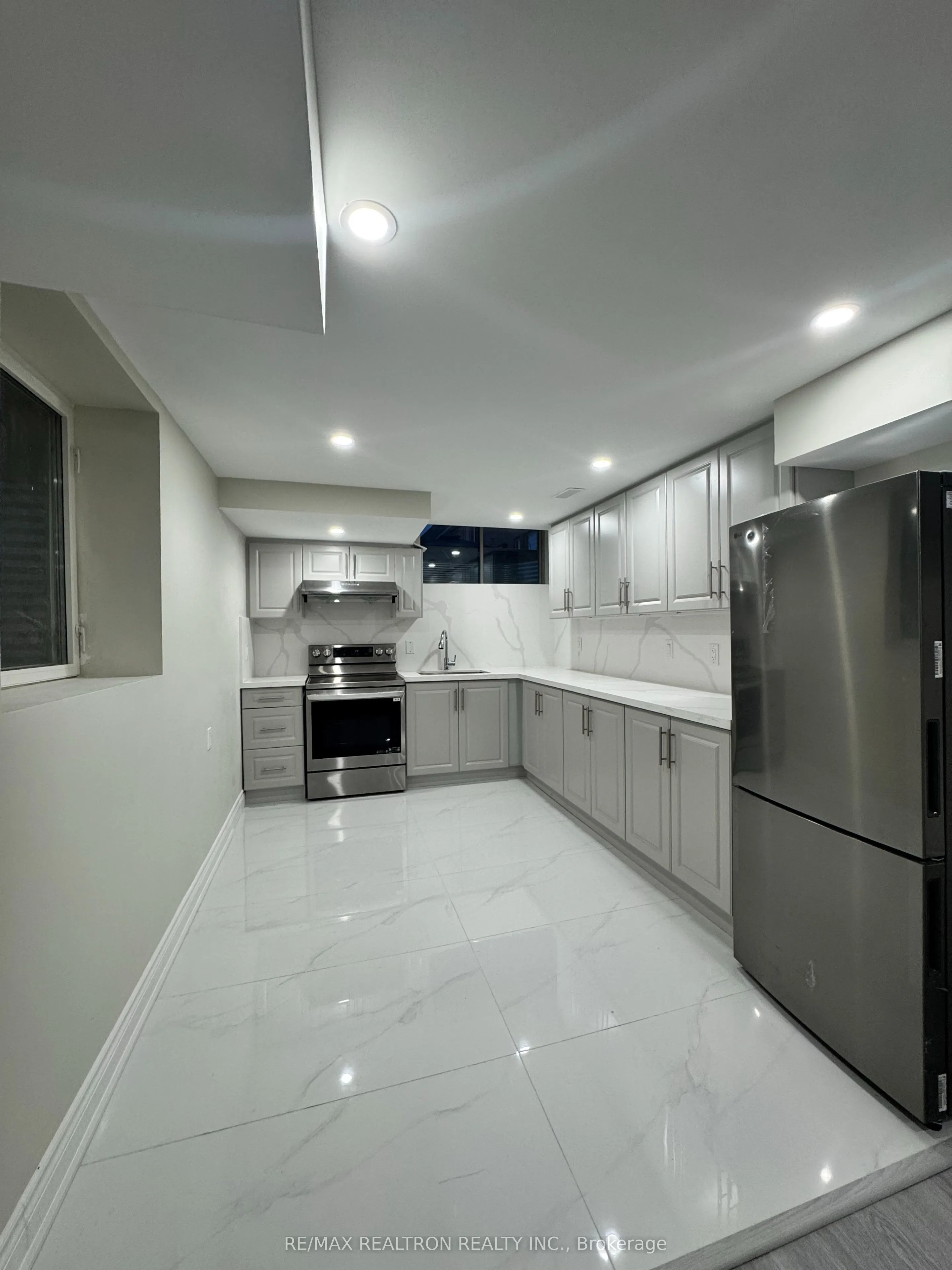 142 Auckland Drive