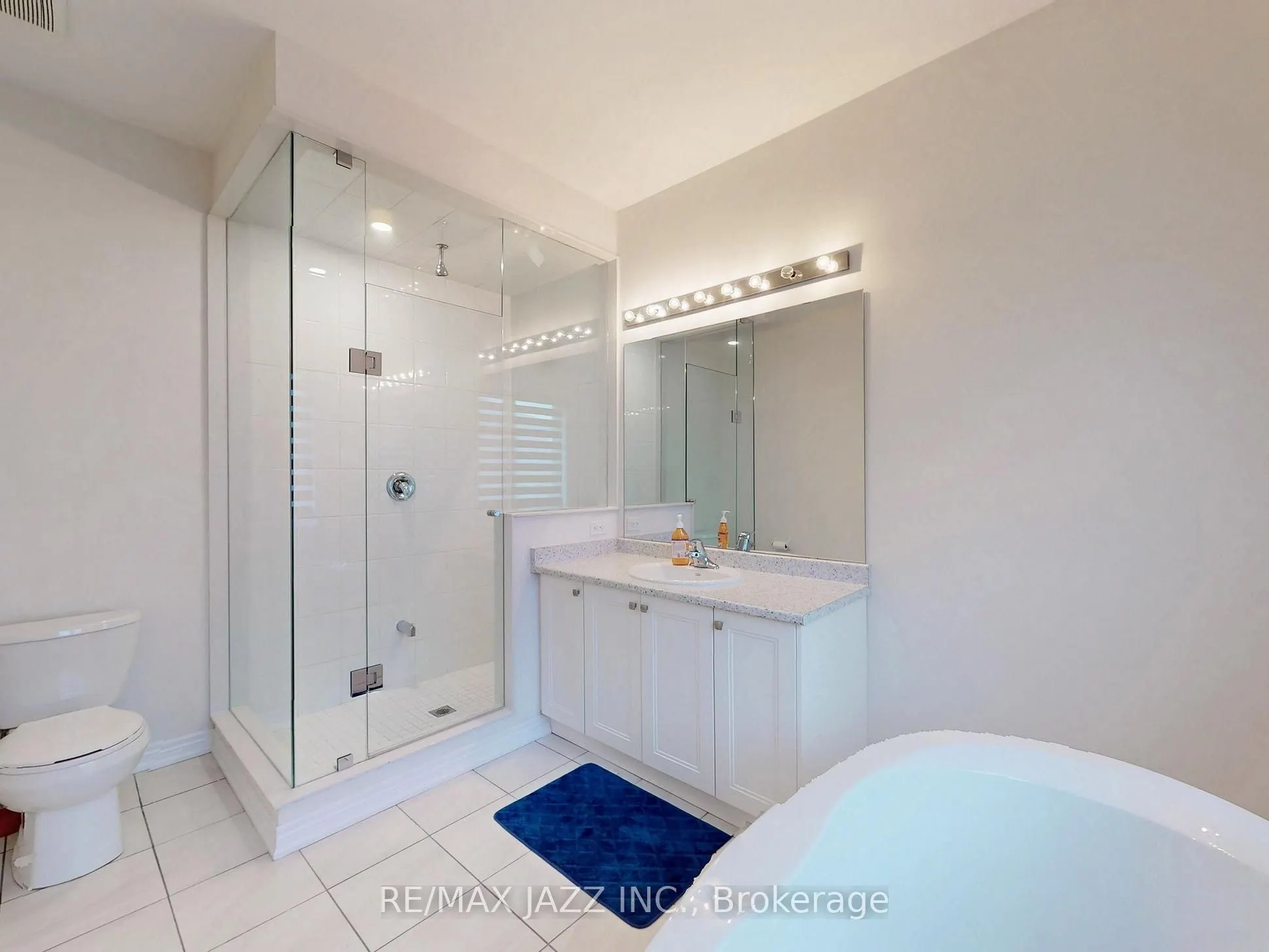 1280 Amherst Gate
