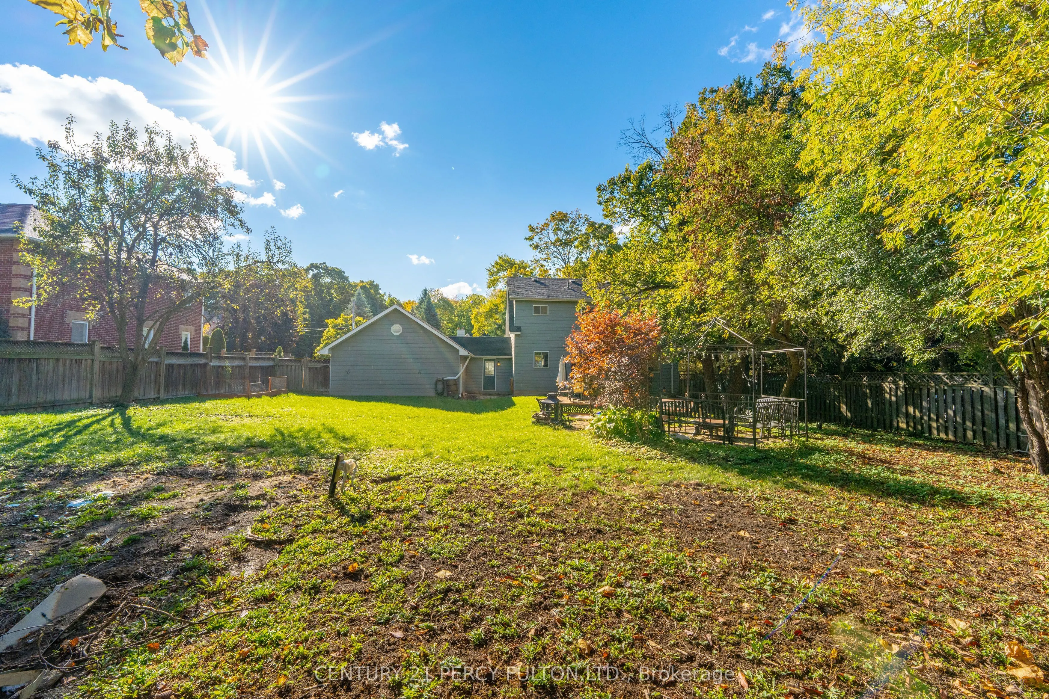 66 Twyn Rivers Drive