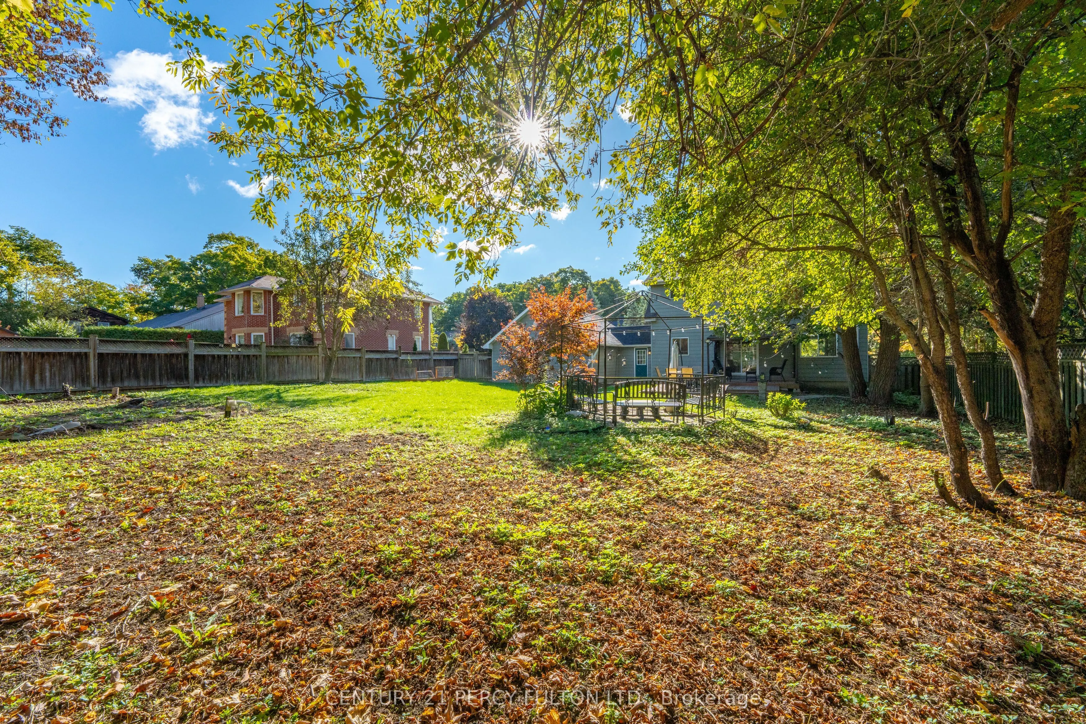 66 Twyn Rivers Drive