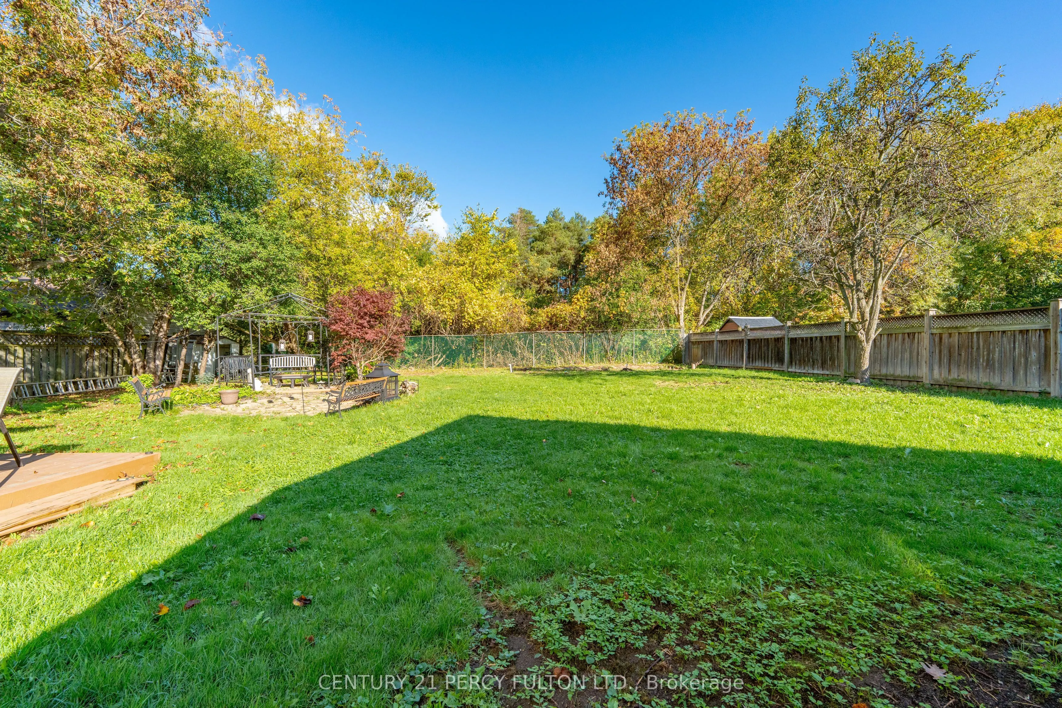 66 Twyn Rivers Drive