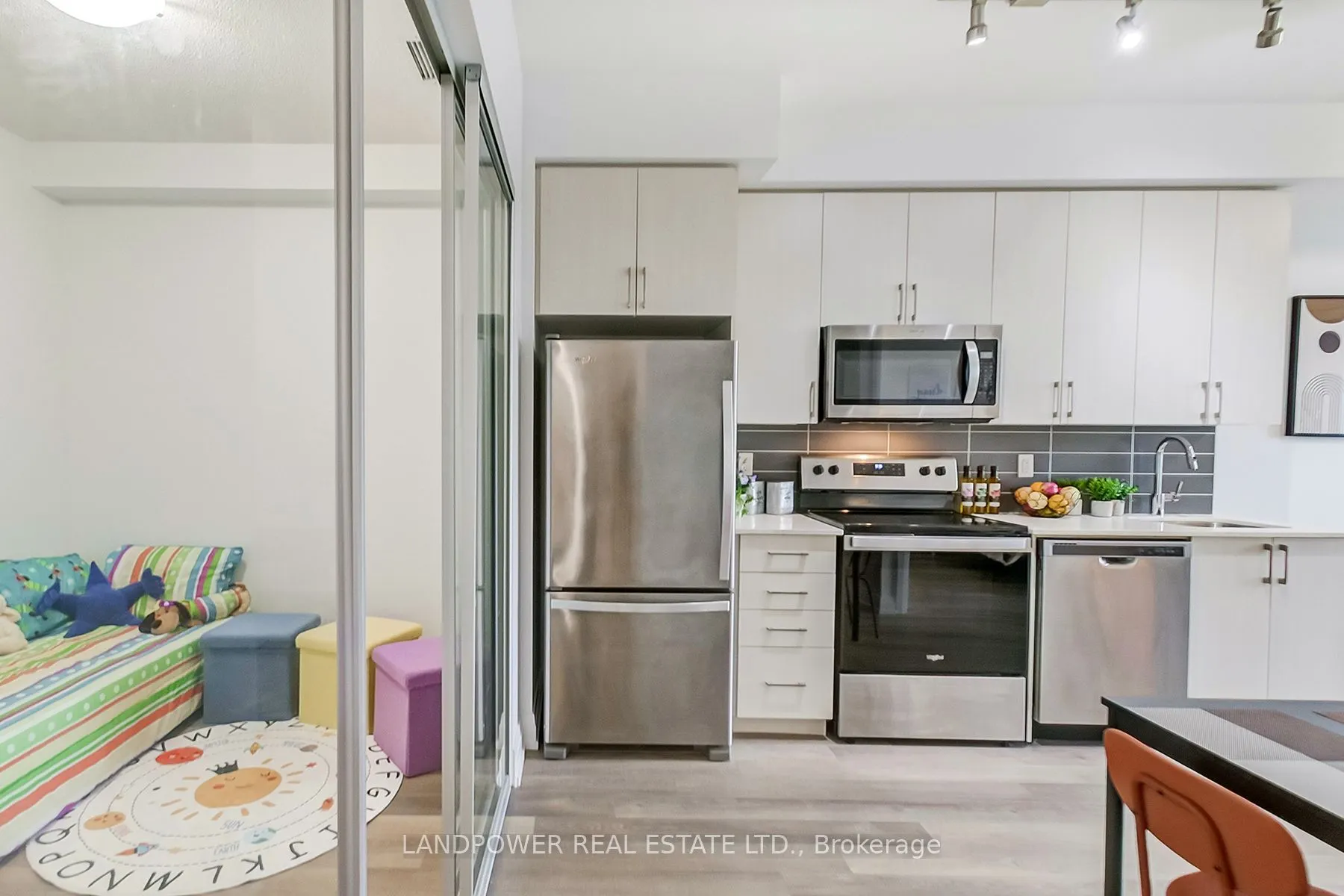3121 Sheppard Avenue E, #535