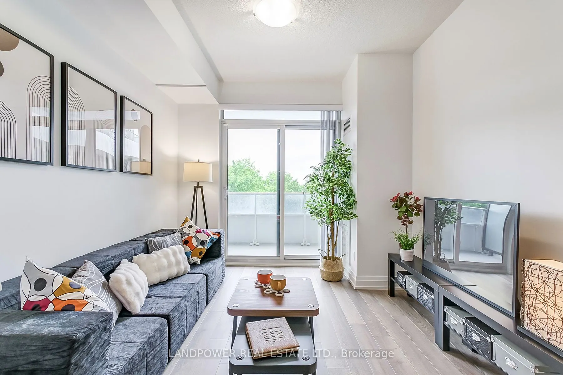 3121 Sheppard Avenue E, #535