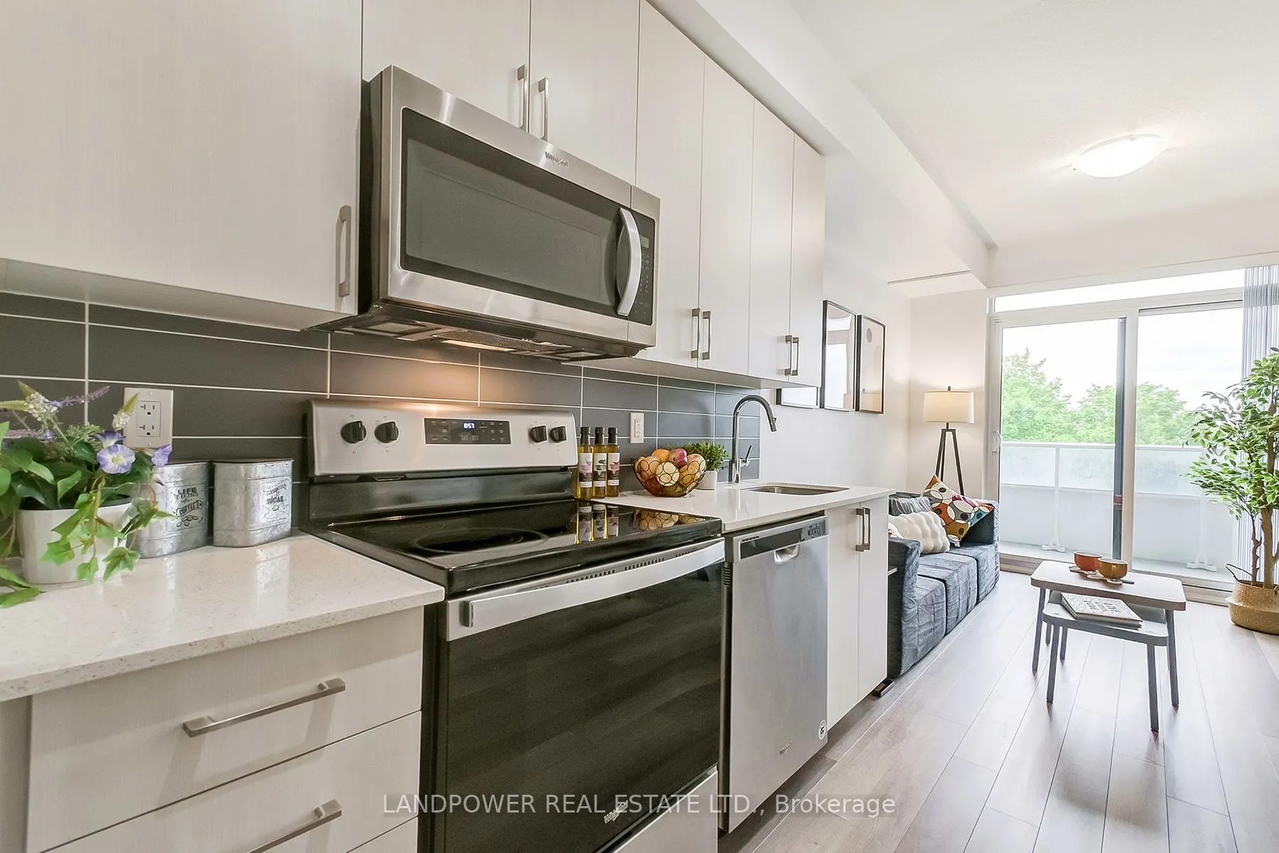 3121 Sheppard Avenue E, #535