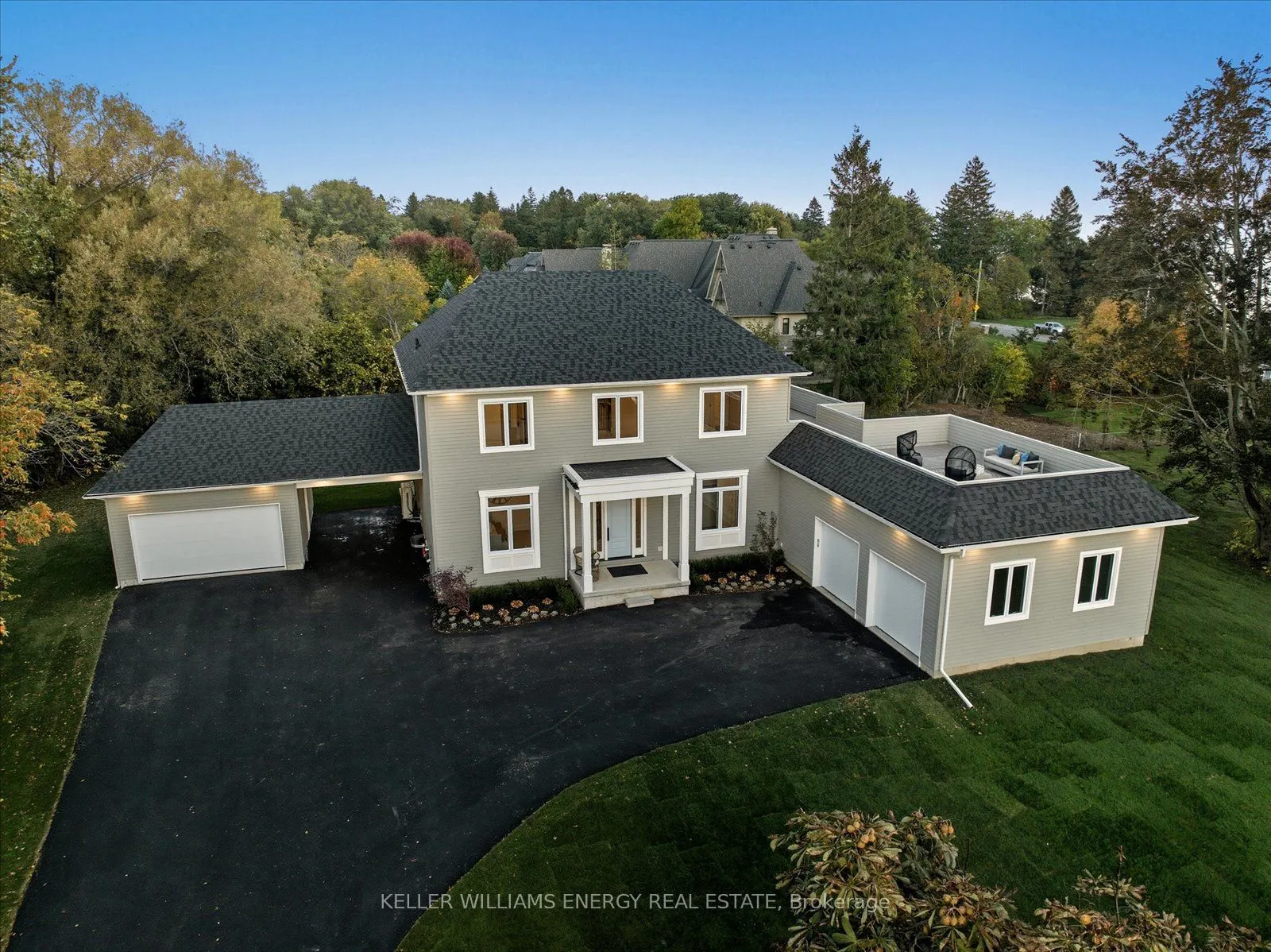 631 Mill Street S