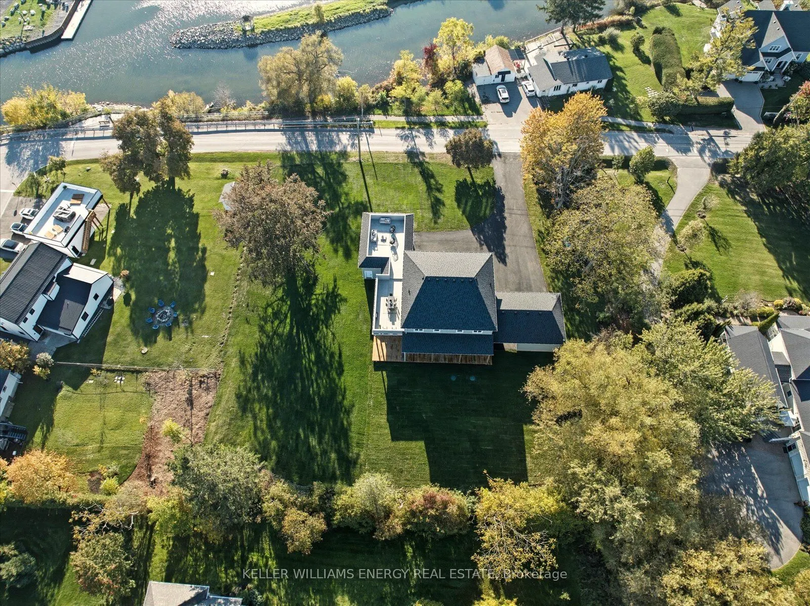 631 Mill Street S