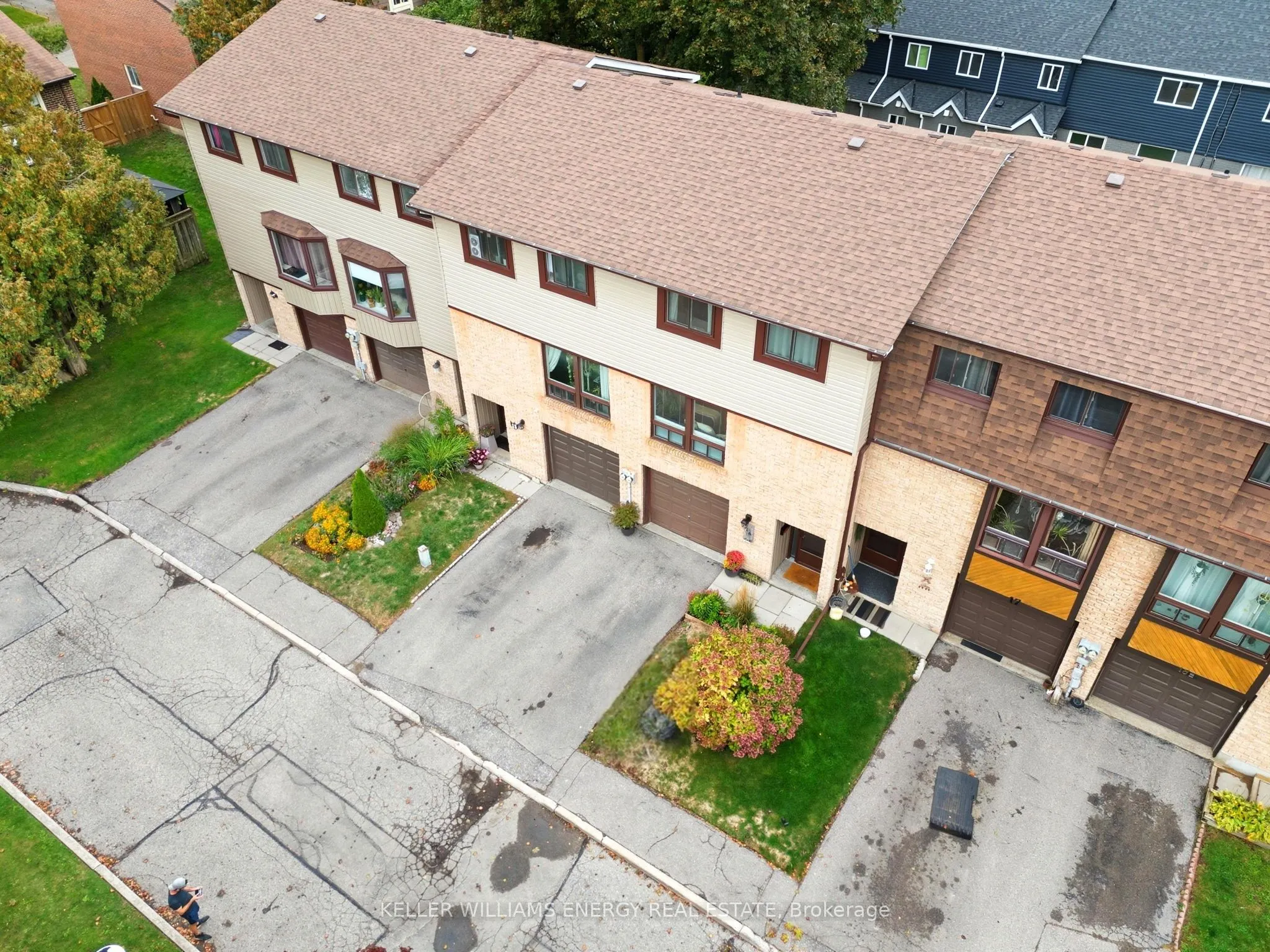 220 Ormond Drive, #W16
