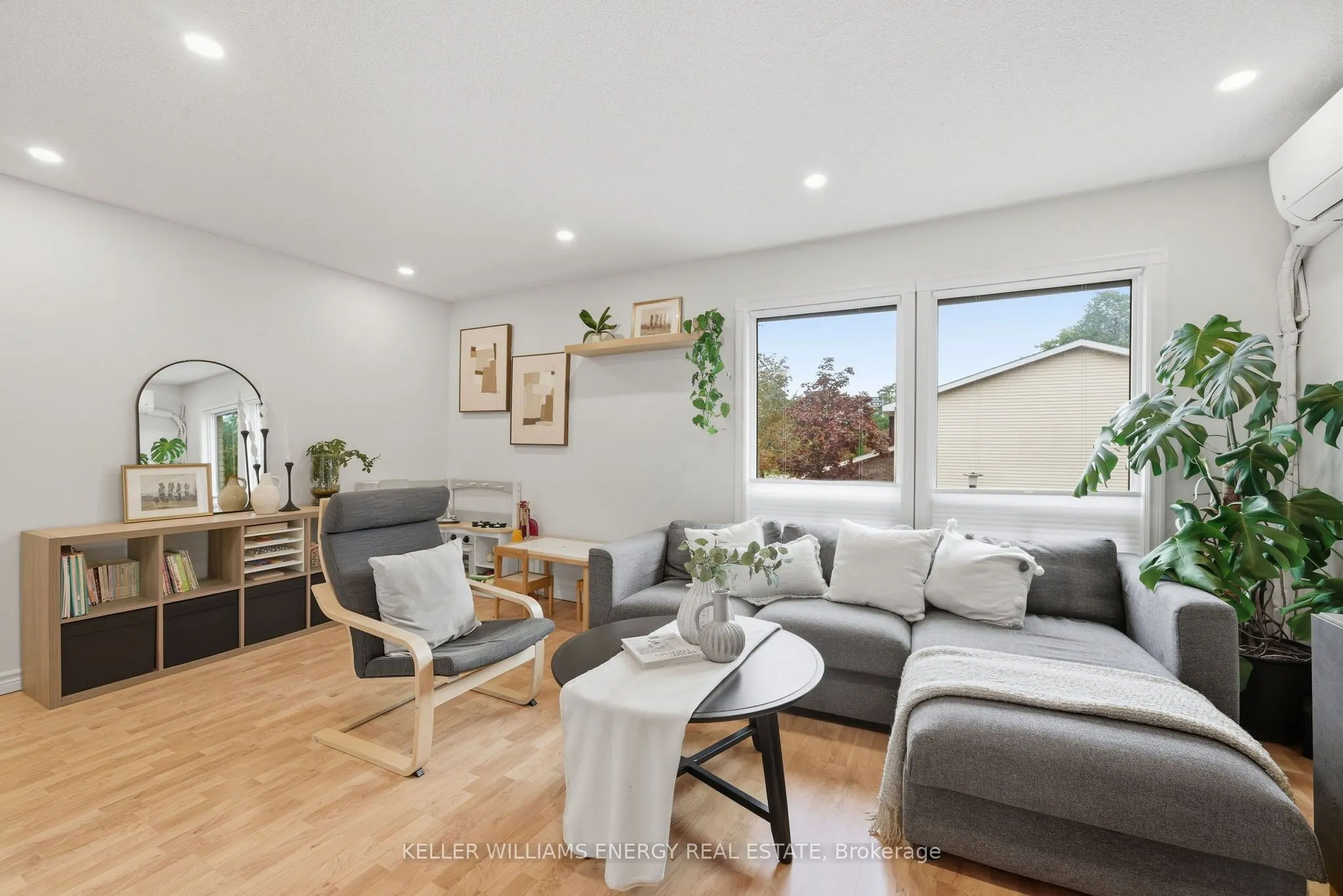 220 Ormond Drive, #W16