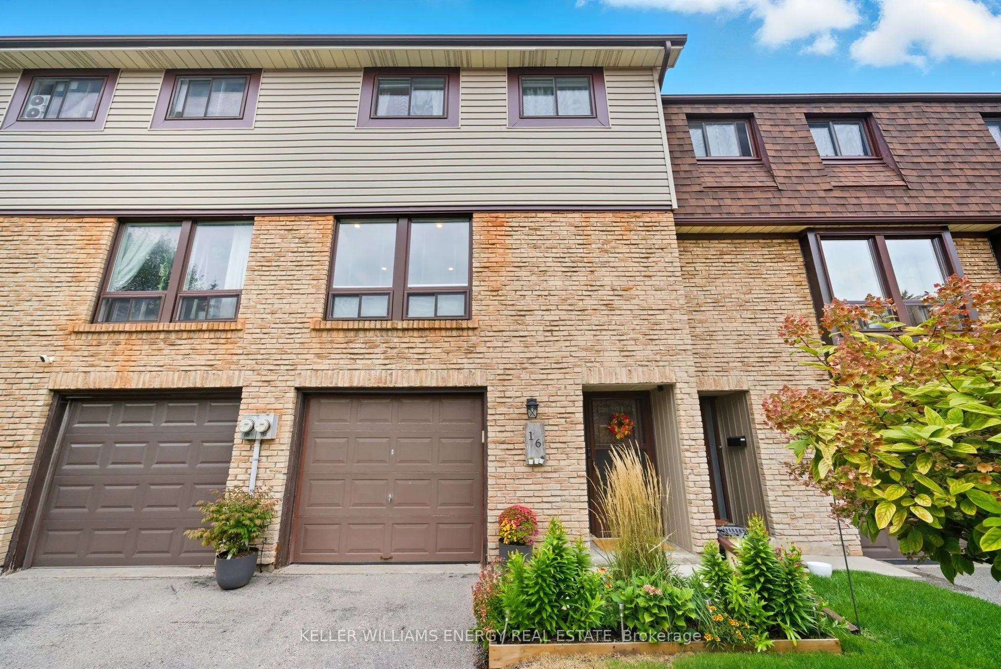 220 Ormond Drive, #W16