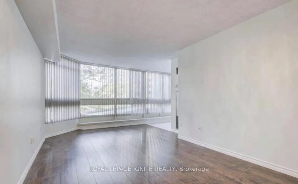3231 Eglinton Avenue E, #201