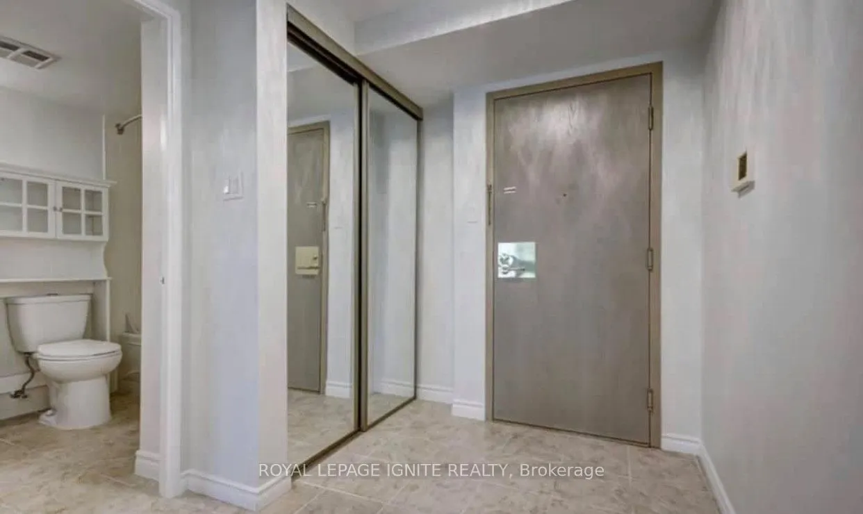 3231 Eglinton Avenue E, #201