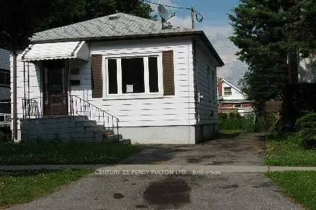 101 Montrave Avenue