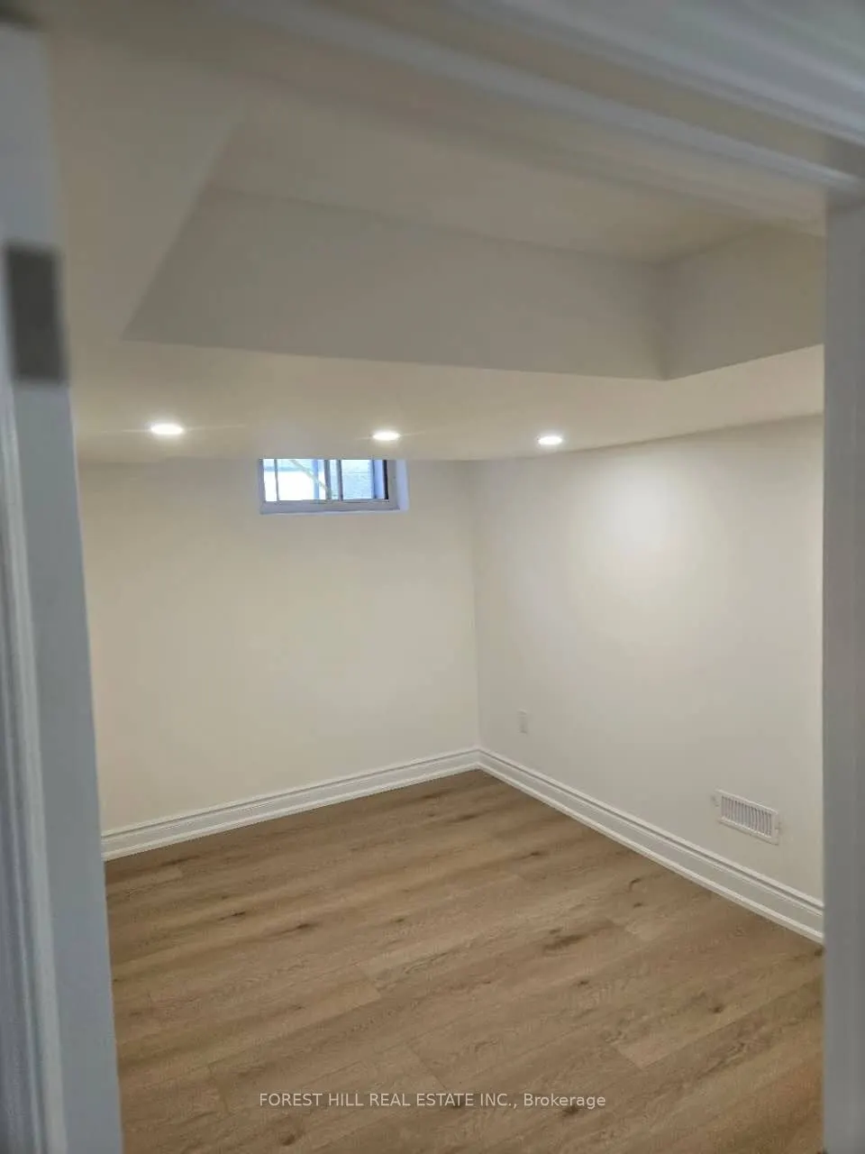 52 Inniswood Drive, #Bsmt Unit B