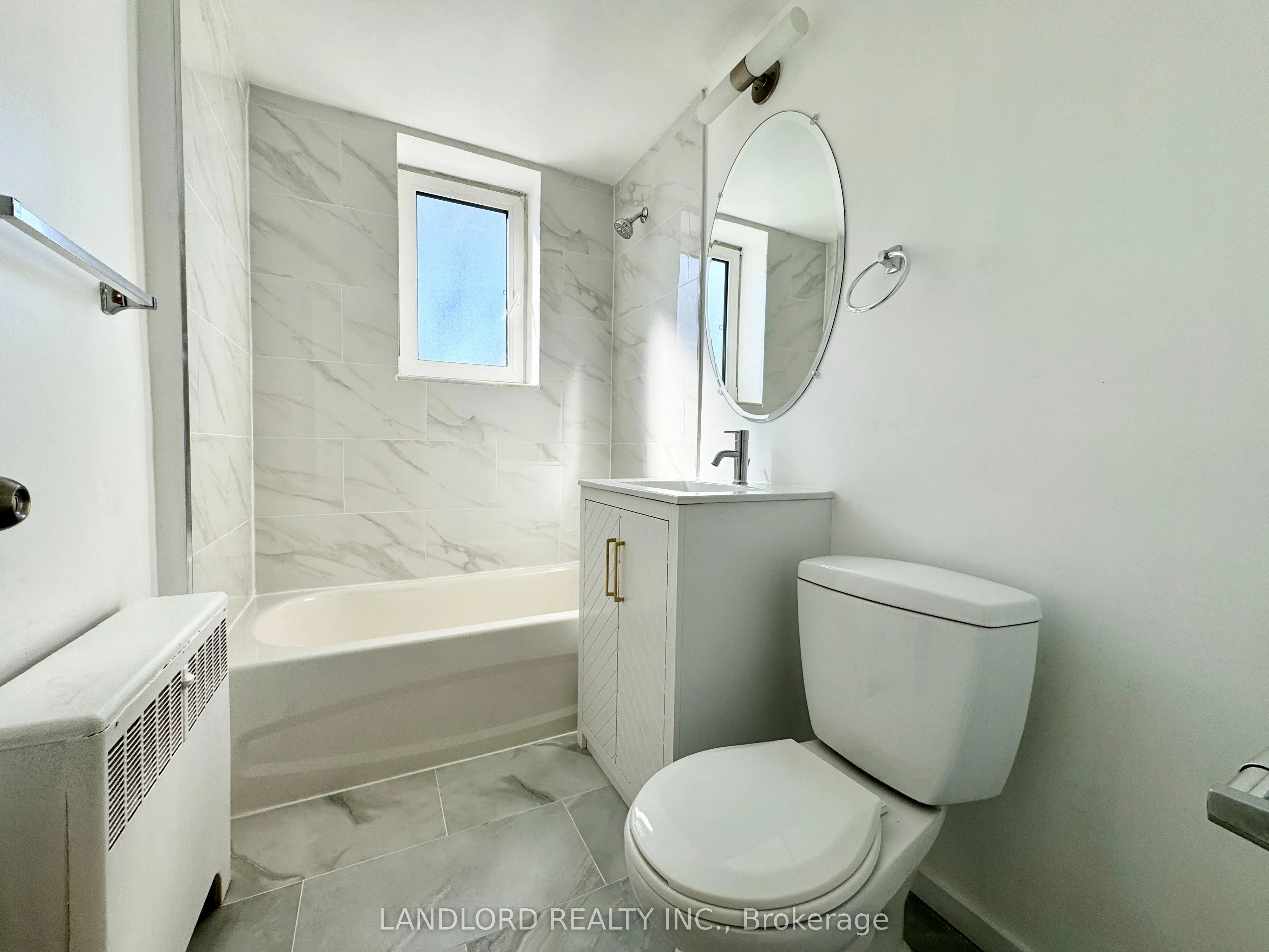 36 Wood Glen Road, #303