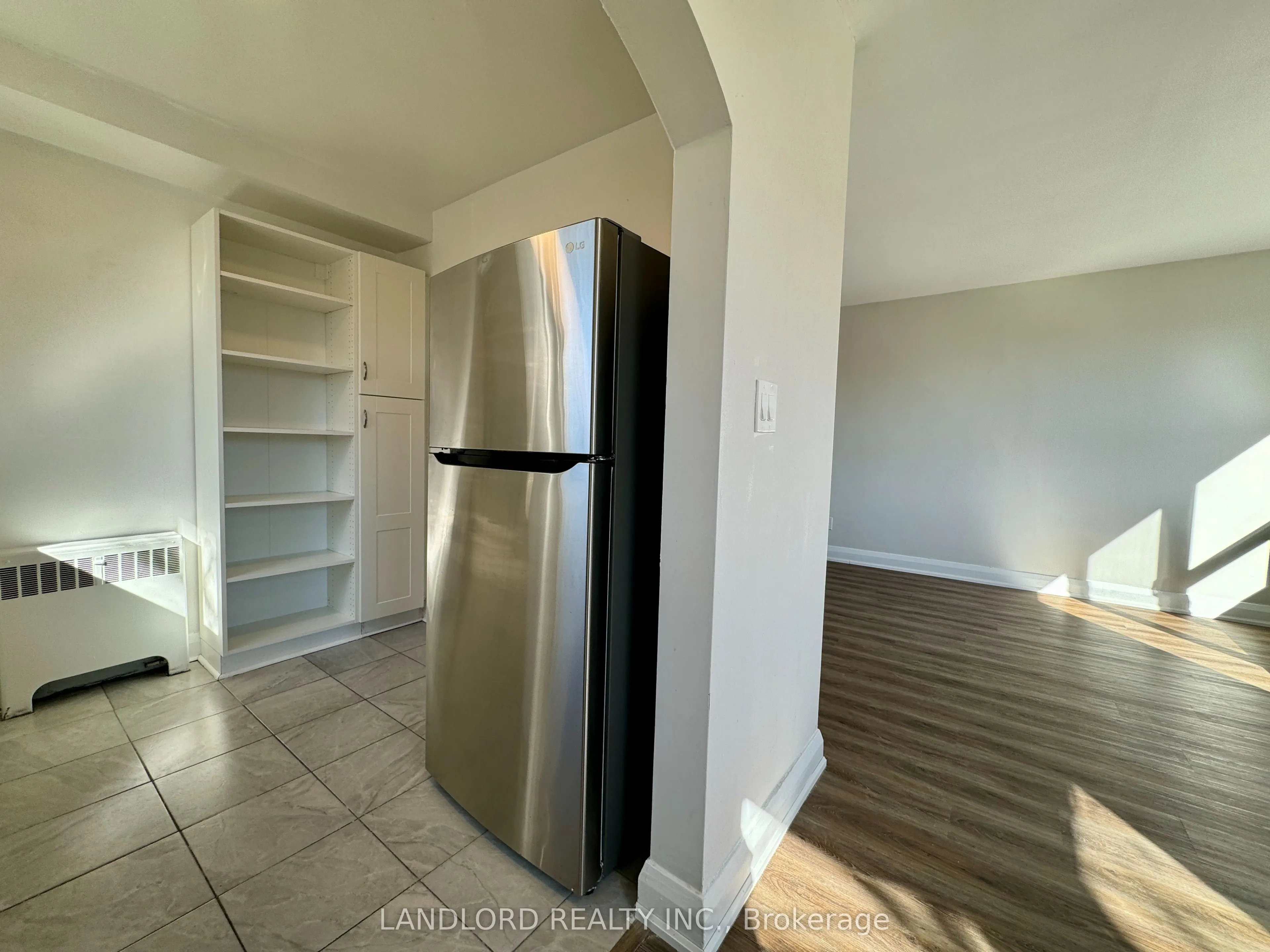 36 Wood Glen Road, #303