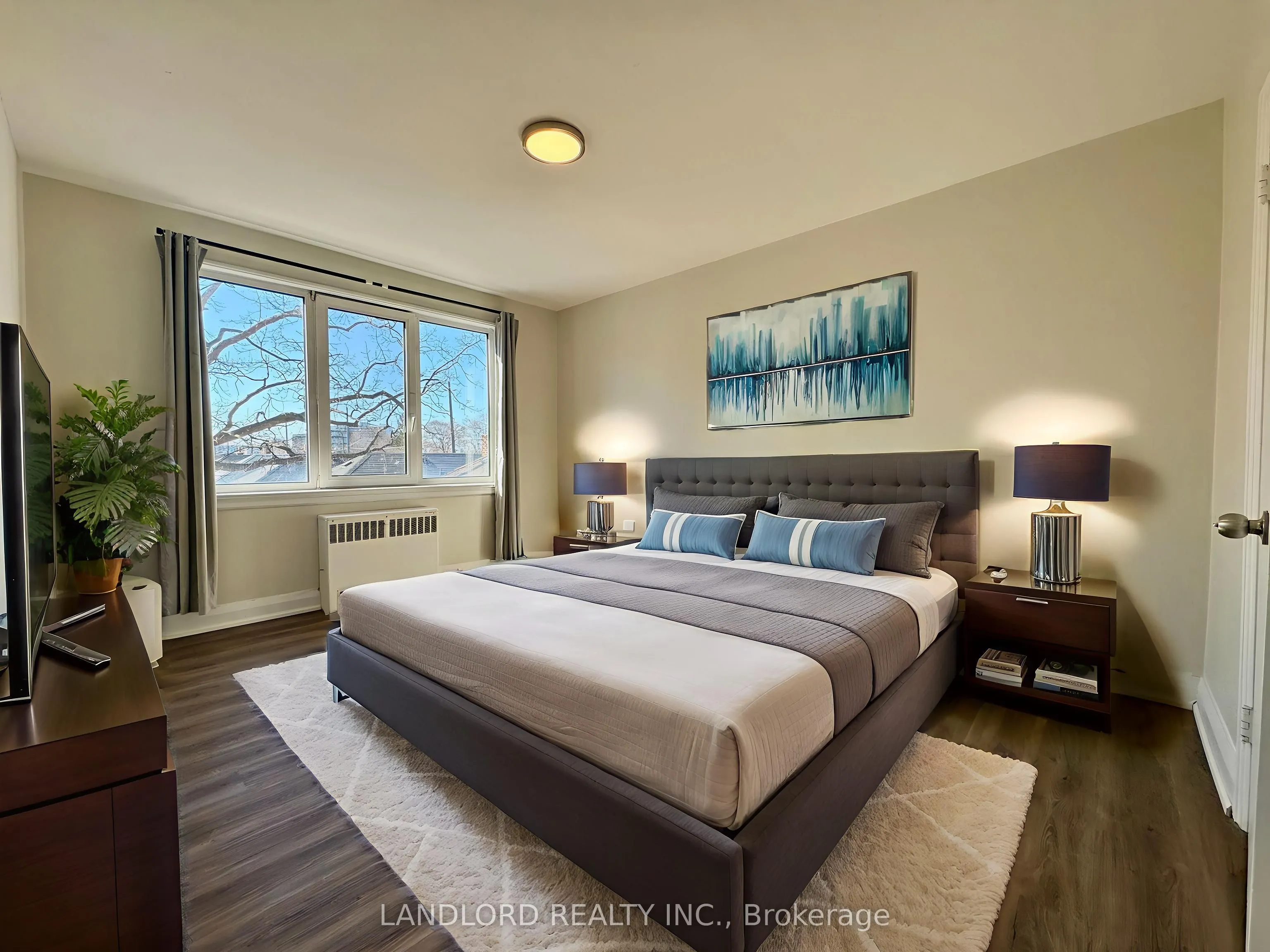 36 Wood Glen Road, #303