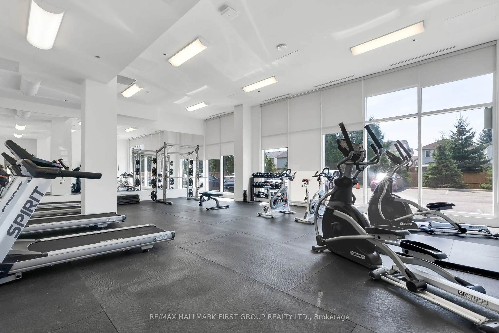 1900 Simcoe Street N, #709