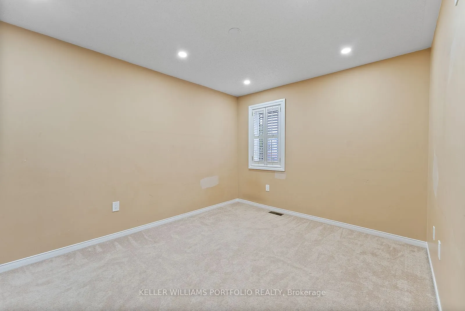 66 Armitage Crescent