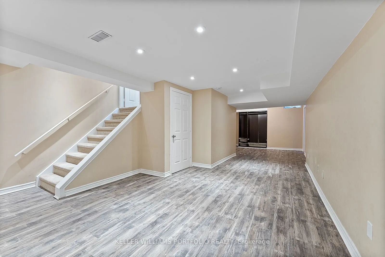 66 Armitage Crescent