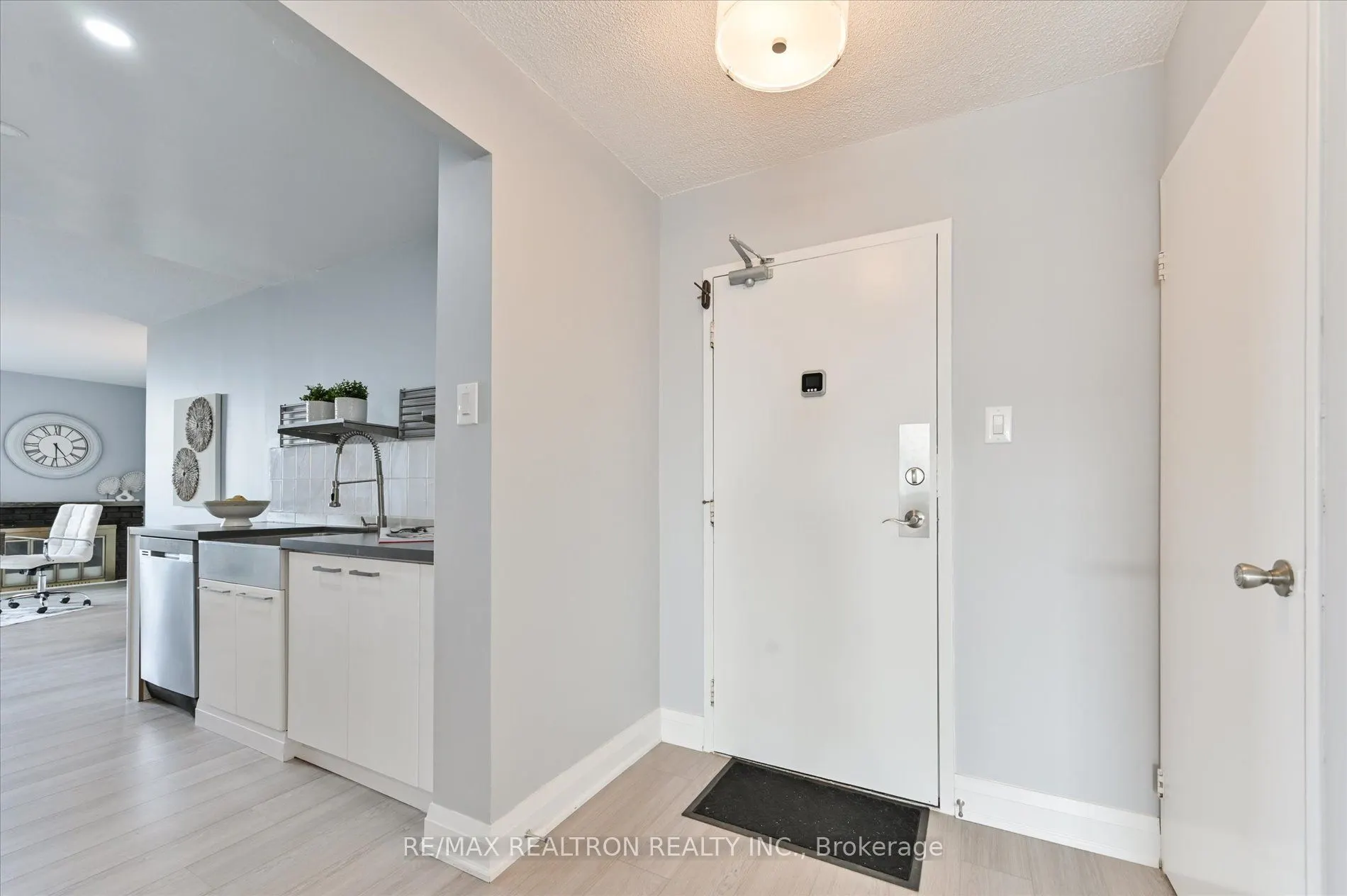 45 Huntingdale Boulevard, #PH02