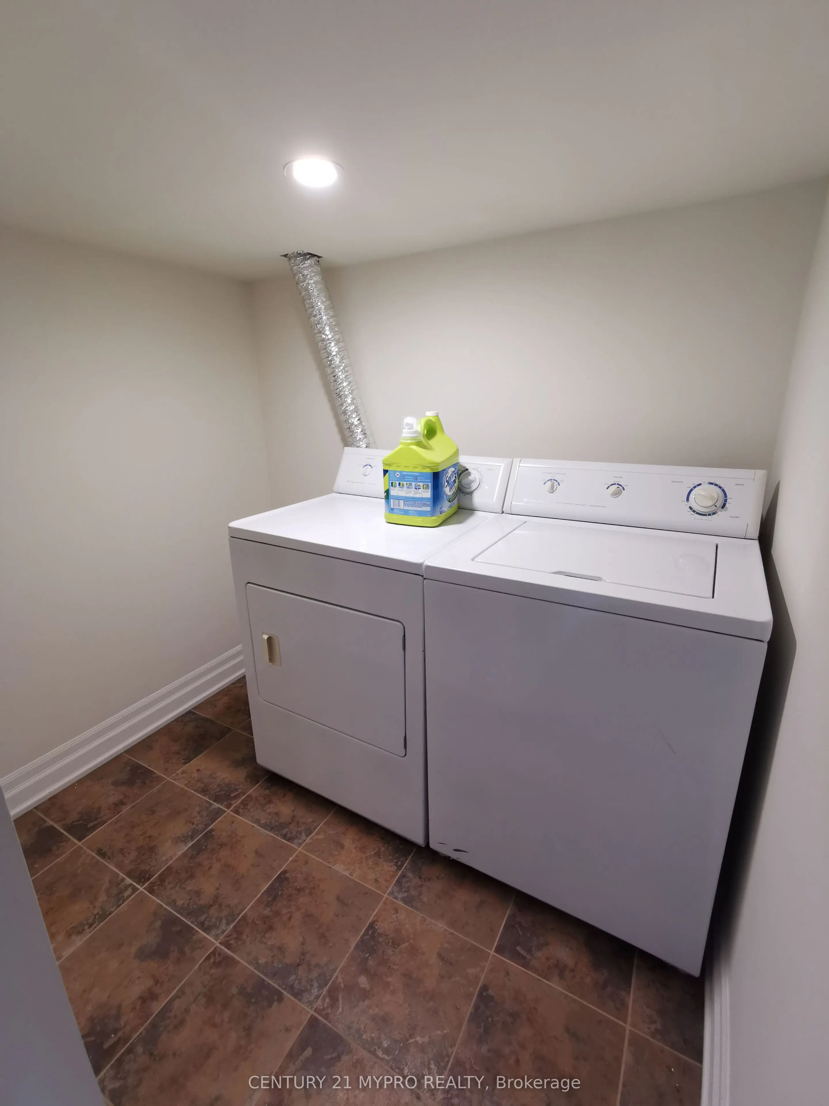 59 Splendor Drive, #Bsmt