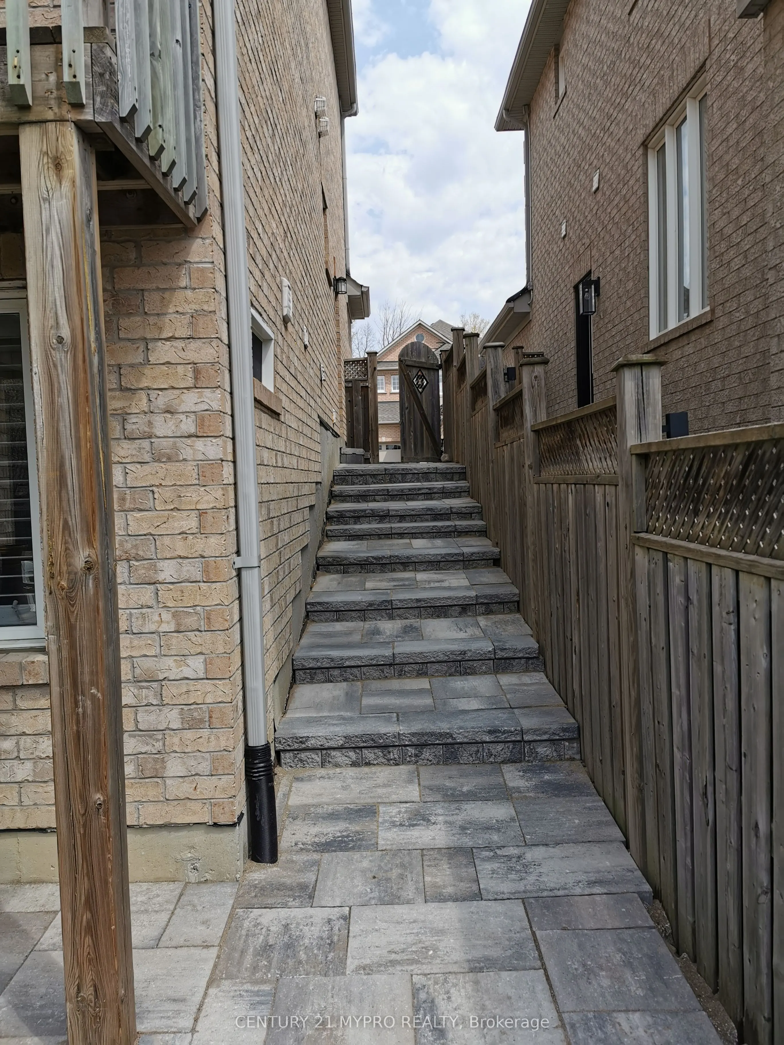 59 Splendor Drive, #Bsmt