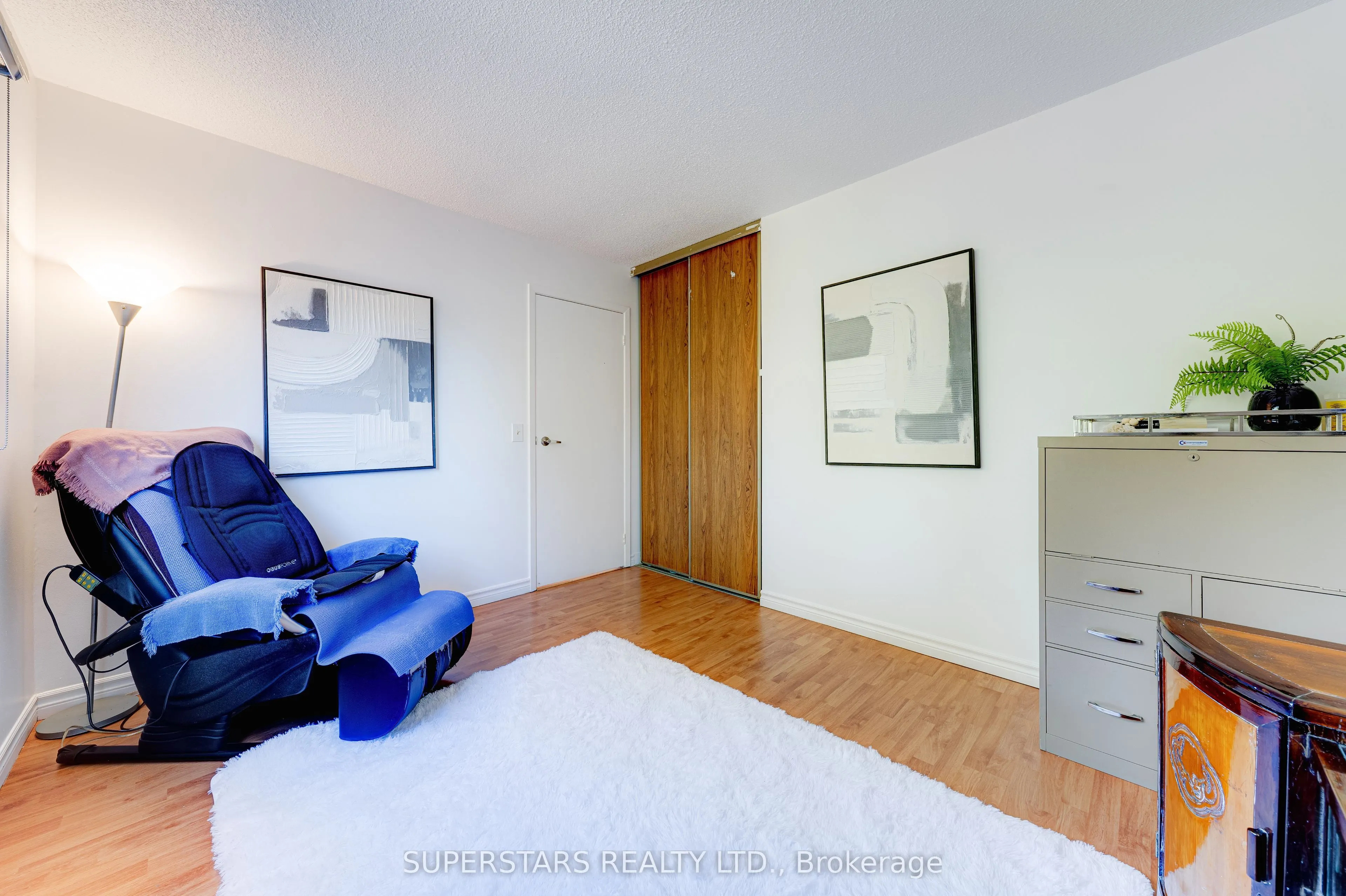 24 Keon Place