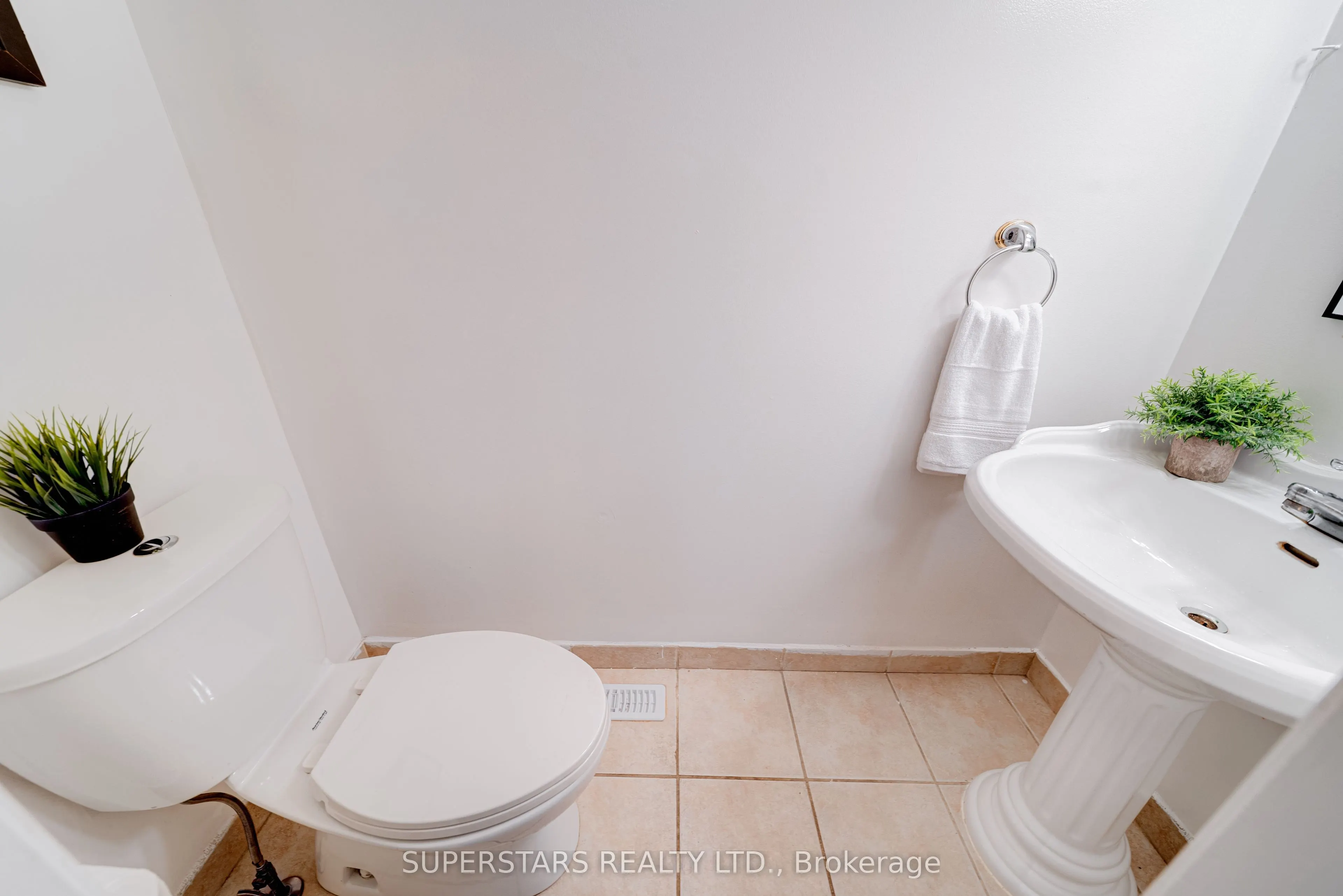 24 Keon Place