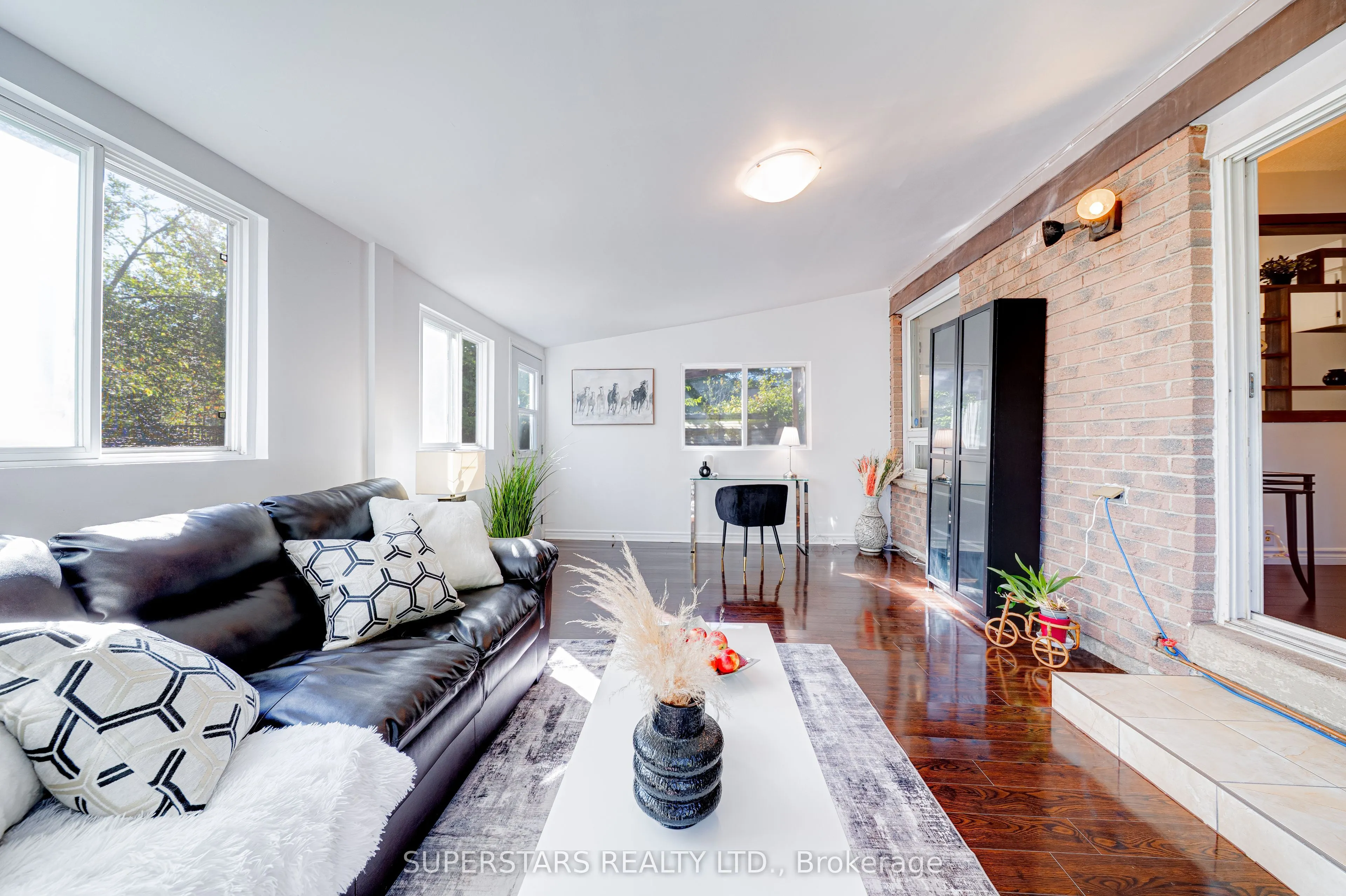 24 Keon Place