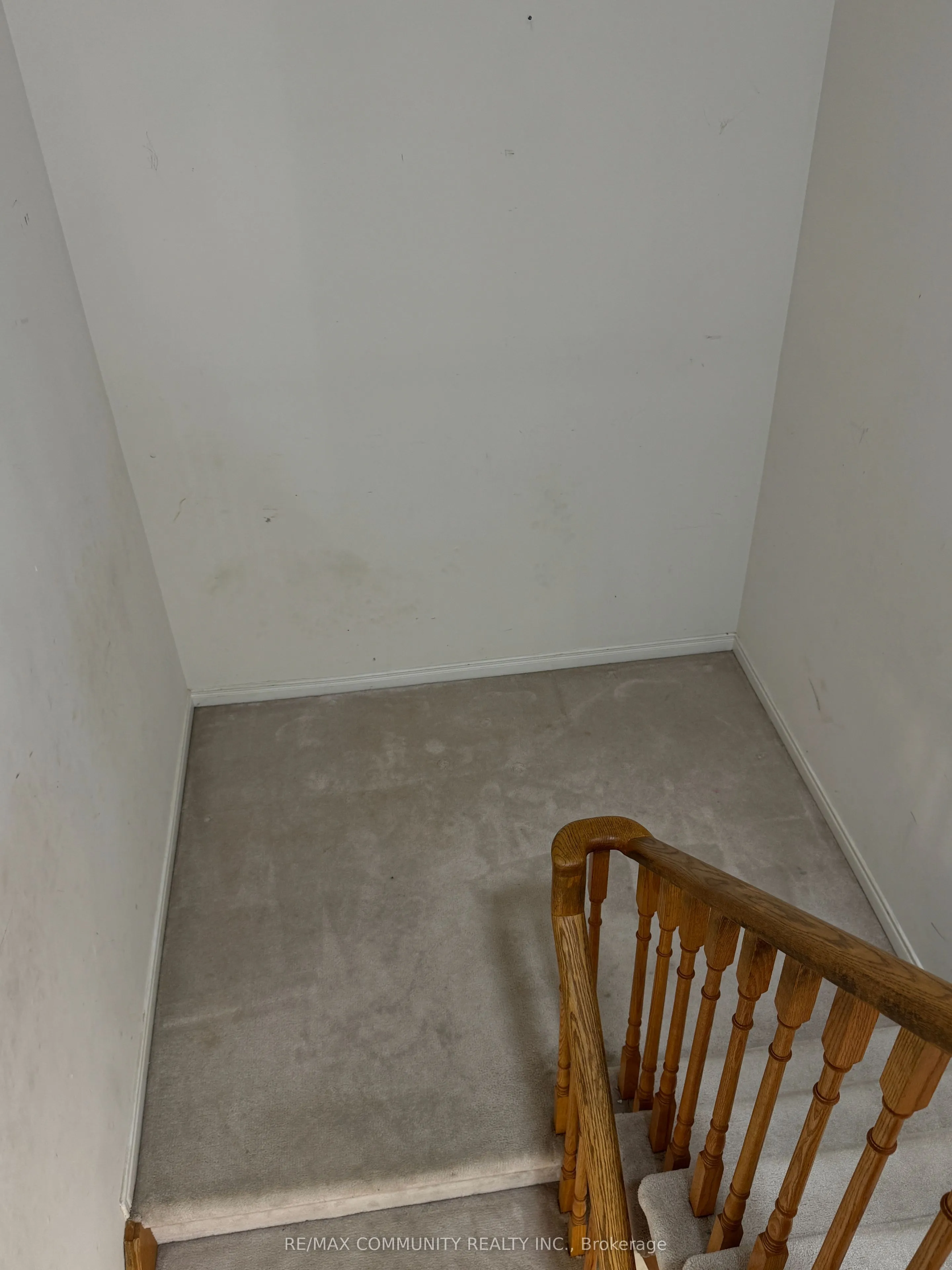 36 Foothill Street, #Main