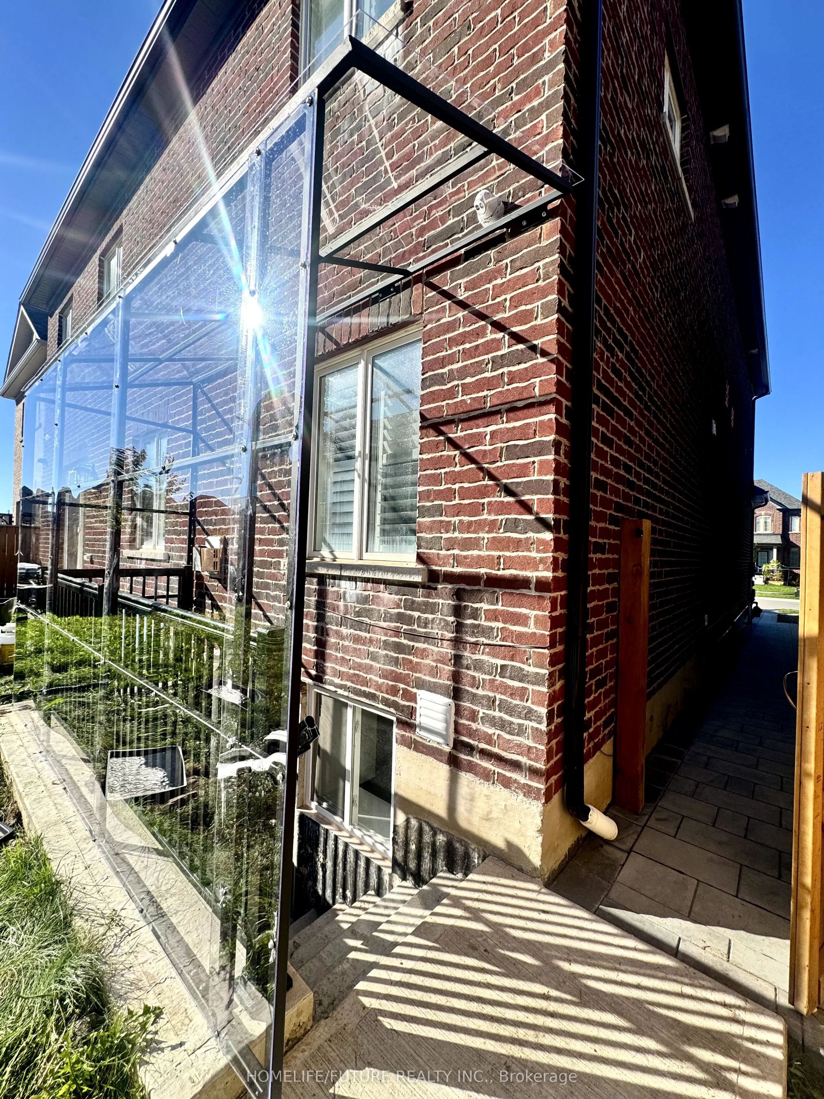 243 Crombie Street, #BSMT