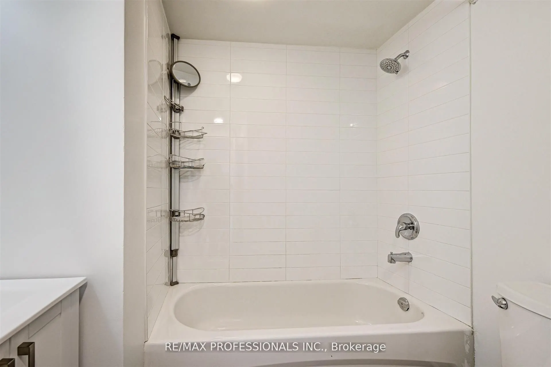 1425 Gerrard Street E, #2nd Flr