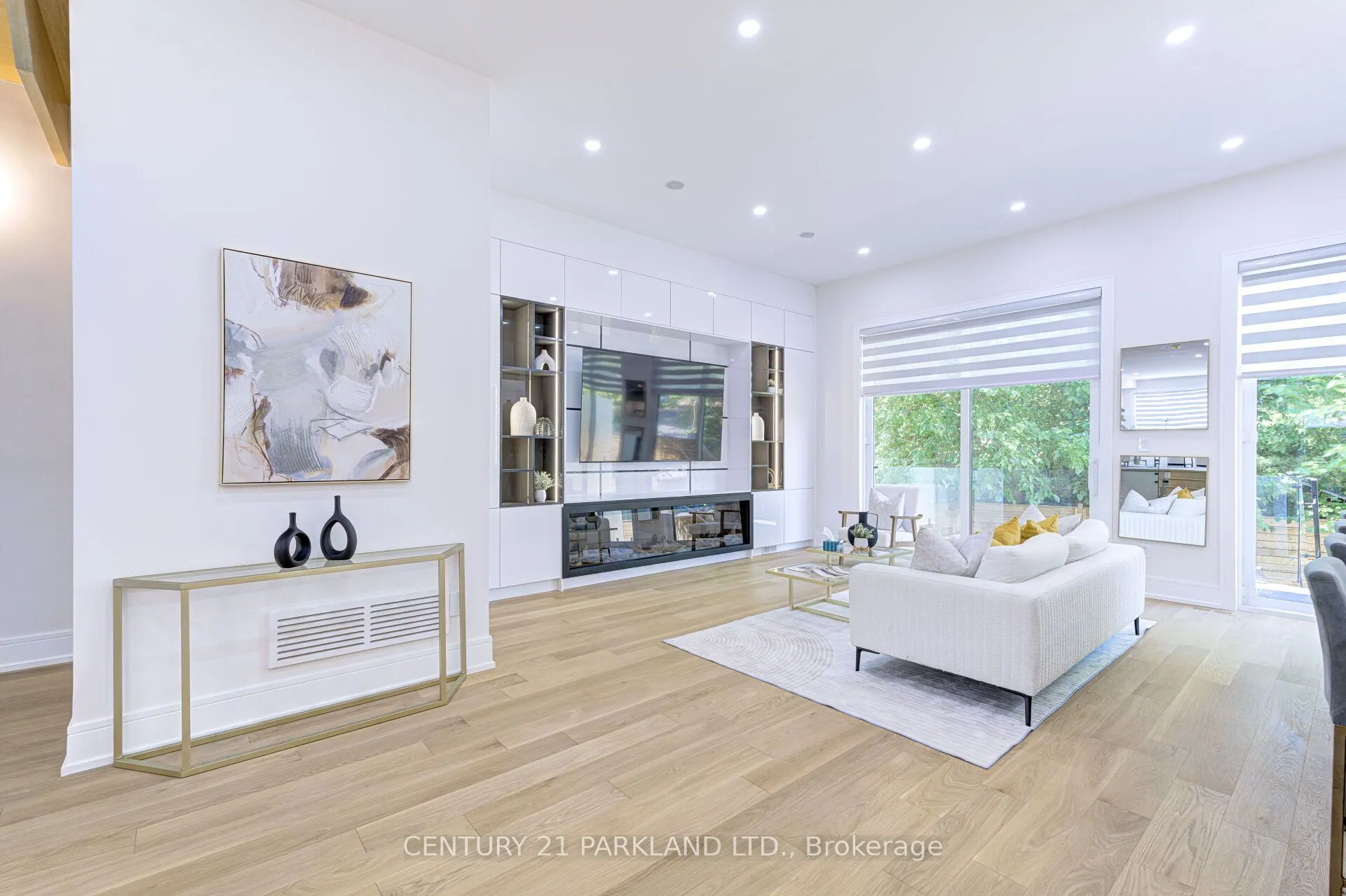 6 Stanhope Avenue