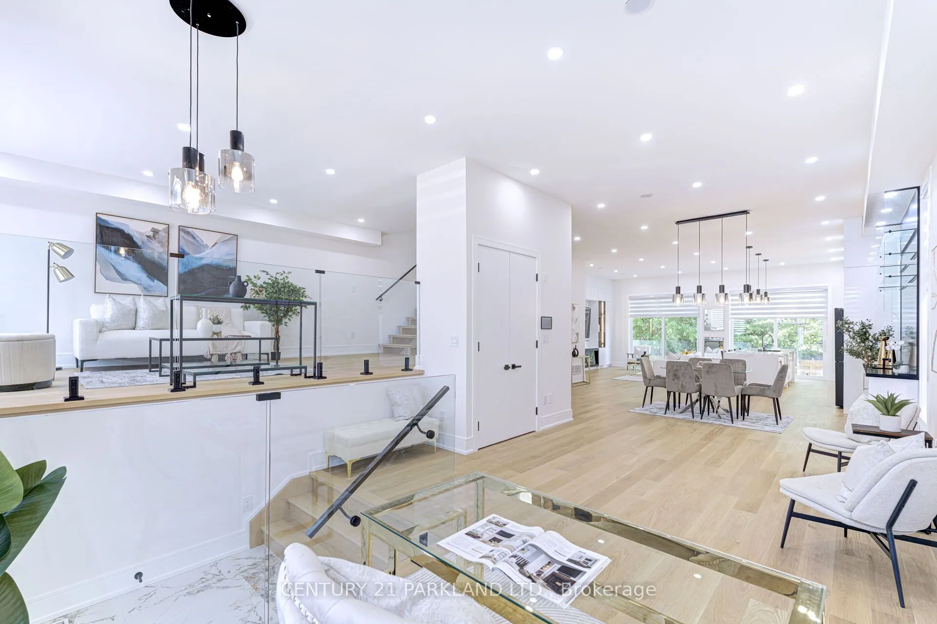 6 Stanhope Avenue