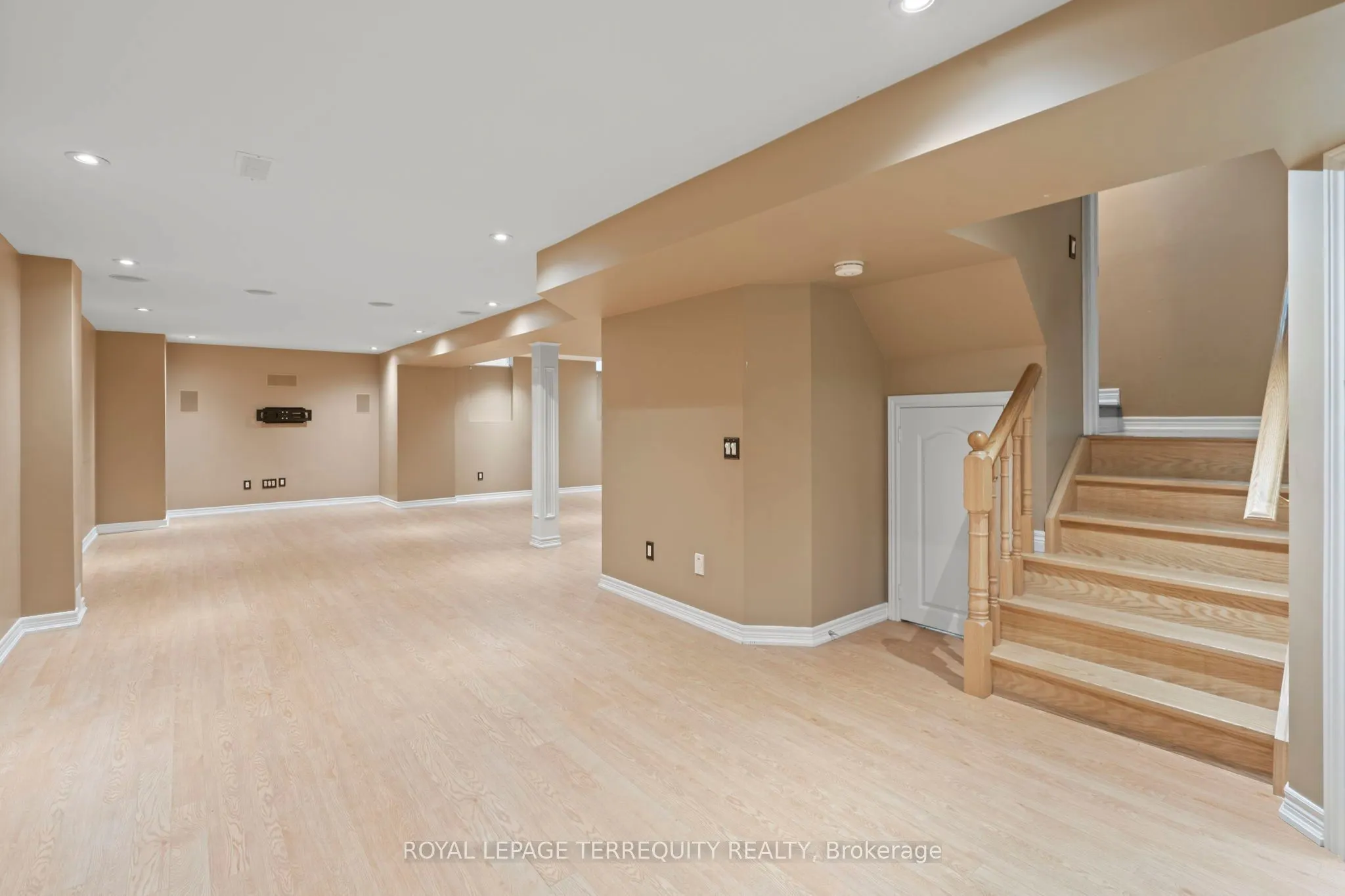 12 Kenilworth Crescent